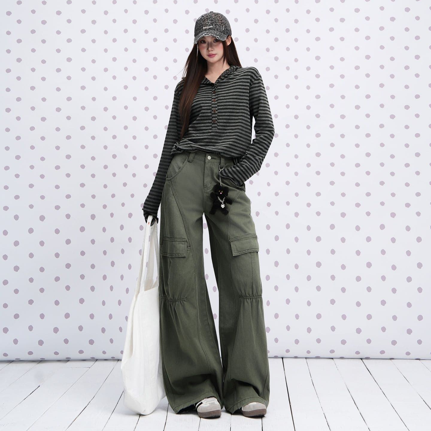 실사 카키 색 순면 Chic 펌프 Pleat 자르기 센스 청바지 여성 2026 년 다용도 캐주얼 워크웨어 팬츠 이미지 2