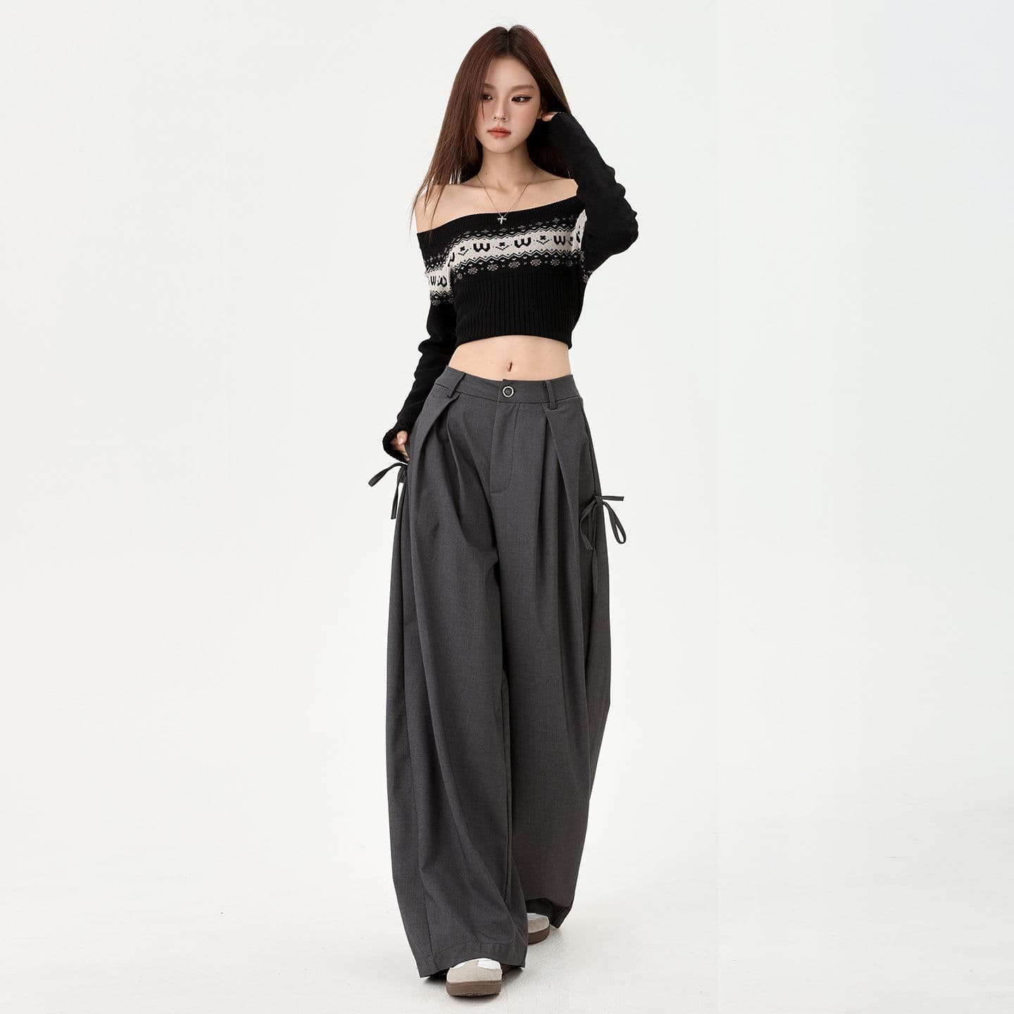 실사 넓은 다리 모통이 칼 바지 여성 플리츠 레이스업 느긋한 느슨함 센스 루즈핏 슬림해 보이는 도루 센스 스트레이트 캐주얼 바지 이미지 2