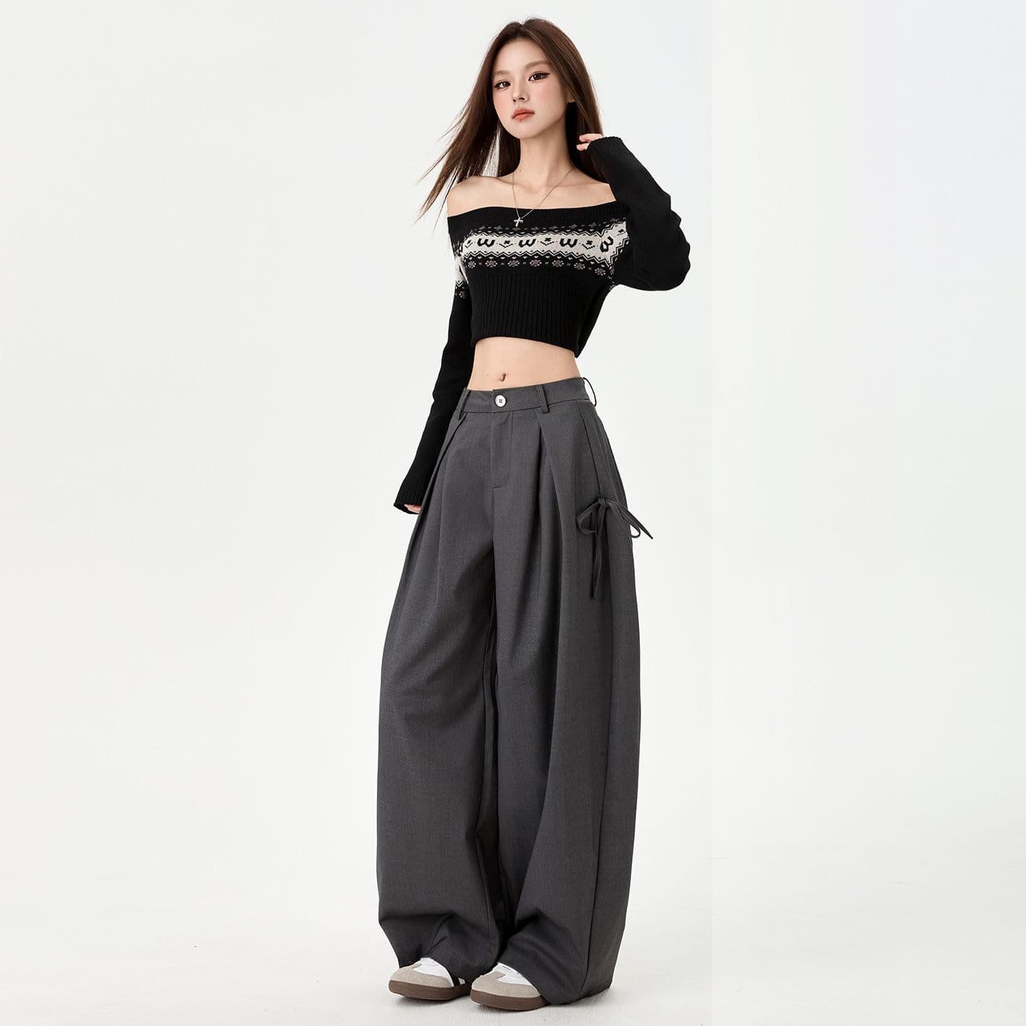 실사 넓은 다리 모통이 칼 바지 여성 플리츠 레이스업 느긋한 느슨함 센스 루즈핏 슬림해 보이는 도루 센스 스트레이트 캐주얼 바지