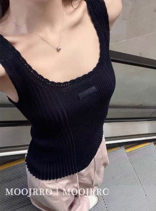 홀로우 아웃 레이스 수직 구덩이 기사 니트 조끼 여성 2026 여름 한 부서 캐주얼 다용도 외출용 몸매 가꾸기 맨위 상세 이미지 1