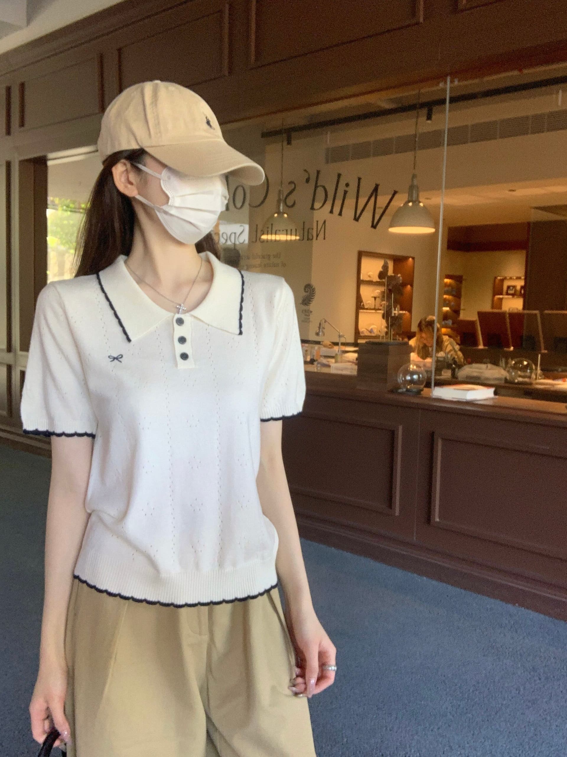 부드러운 POLO 칼라 프릴 반팔 니트 스웨터 여성 2026 여름 새로운 배색 측면 몸매 가꾸기 슬림해 보이는 맨위 트렌디 상세 이미지 14