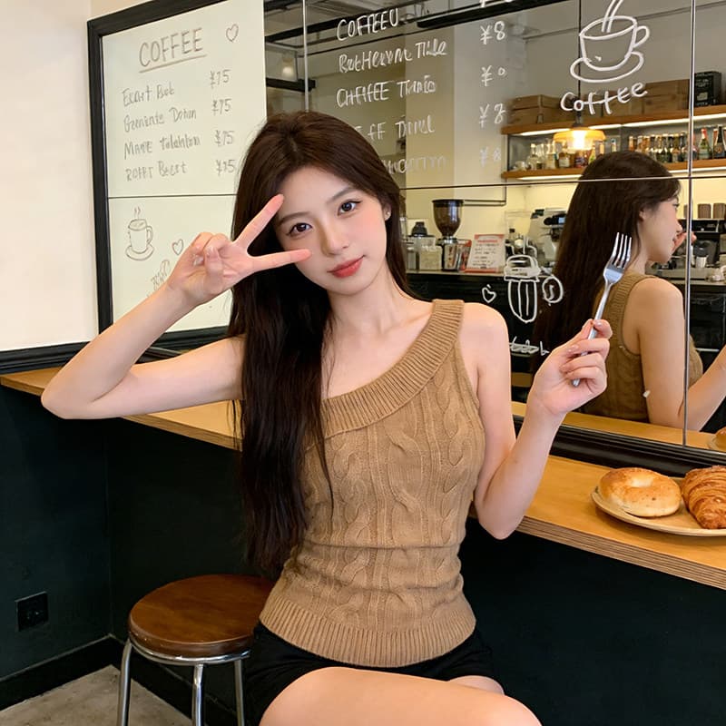 새로운 마 무늬 비스듬한 어깨 니트 쇼트 스타일 허리 수축 캐미솔 레트로 순수한 욕망 바람 외출용 작은 키 품격 상세 이미지 7