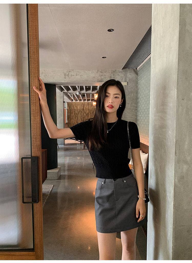 여름 레트로 여성 셔츠 라운드 넥 쇼트 스타일 몸매 가꾸기 반팔 꽈배기 니트 스웨터 다용도 품격 디자인 센스 고급 센스 상세 이미지 22