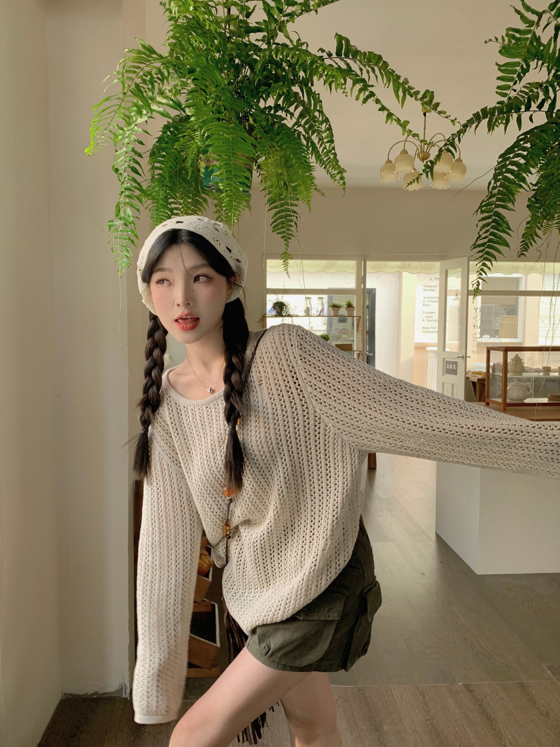 캐주얼 느긋한 바람 루즈핏 다용도 홀로우 아웃 니트 블라우스 태양 보호 셔츠 레트로 달콤한 매운맛 외부 가져 가라. 티셔츠 맨위 여성 트렌디 상세 이미지 11