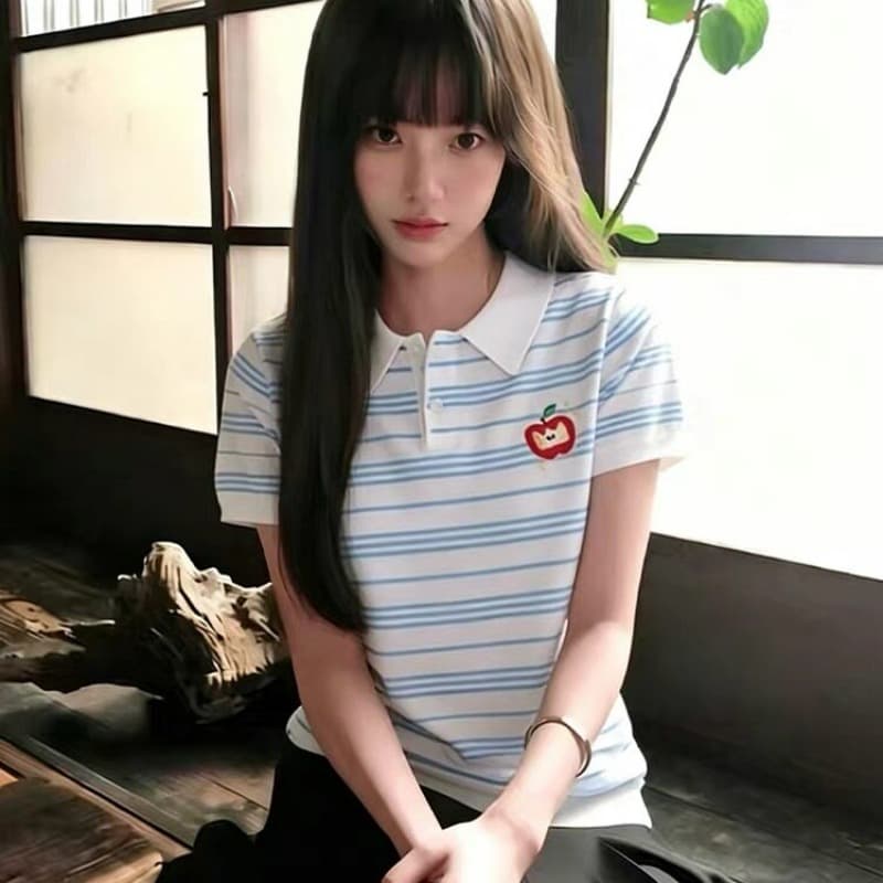 한 부서 학원 스타일 블루 화이트 스트라이프 POLO 셔츠 반팔 여성 여름 몸매 가꾸기 슬림해 보이는 디자인 센스 작은 대중 긍정적 인 어깨 의류 이미지 5