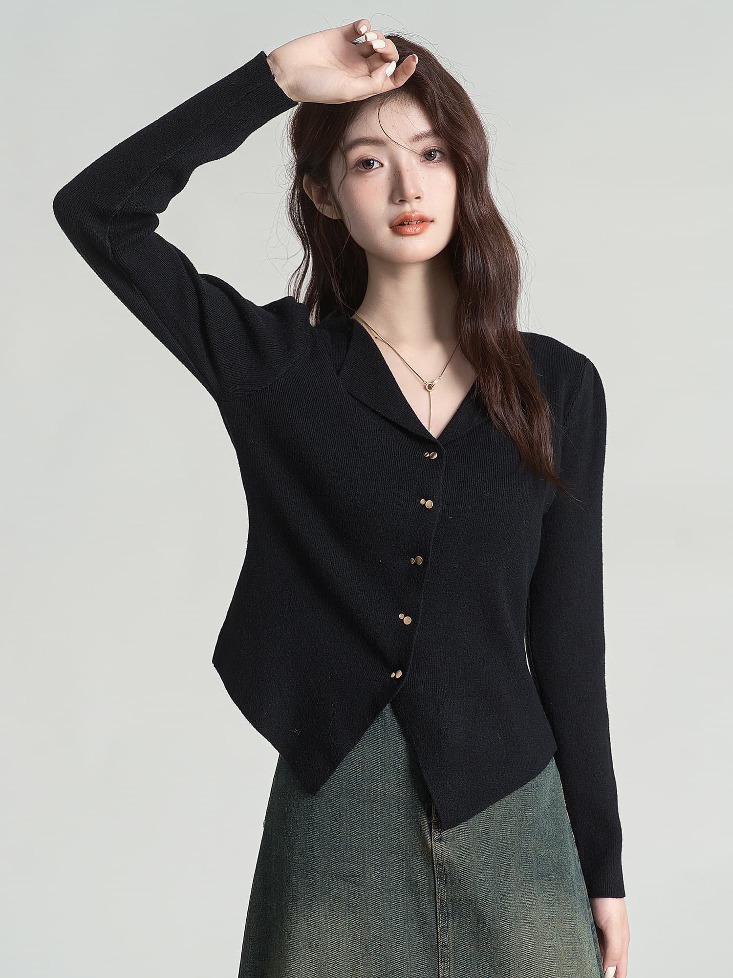 2026 가을 겨울 새로운 한국 스타일 V넥 긴팔 니트 스웨터 여성 긍정적 인 어깨 몸매 가꾸기 슬림해 보이는 인사이드 가져 가라. 만나는 맨위 이미지 2