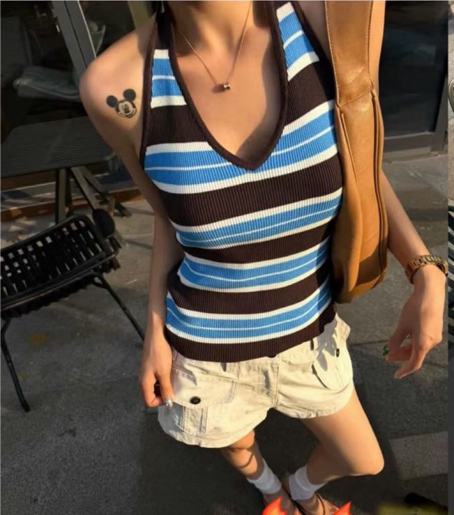 2026 년 여름 새로운 달콤한 매운맛 타이트 슬림해 보이는 스트라이프 행침 목 조끼 여성 몸매 가꾸기 V넥 니트 맨위 외출용 상세 이미지 7