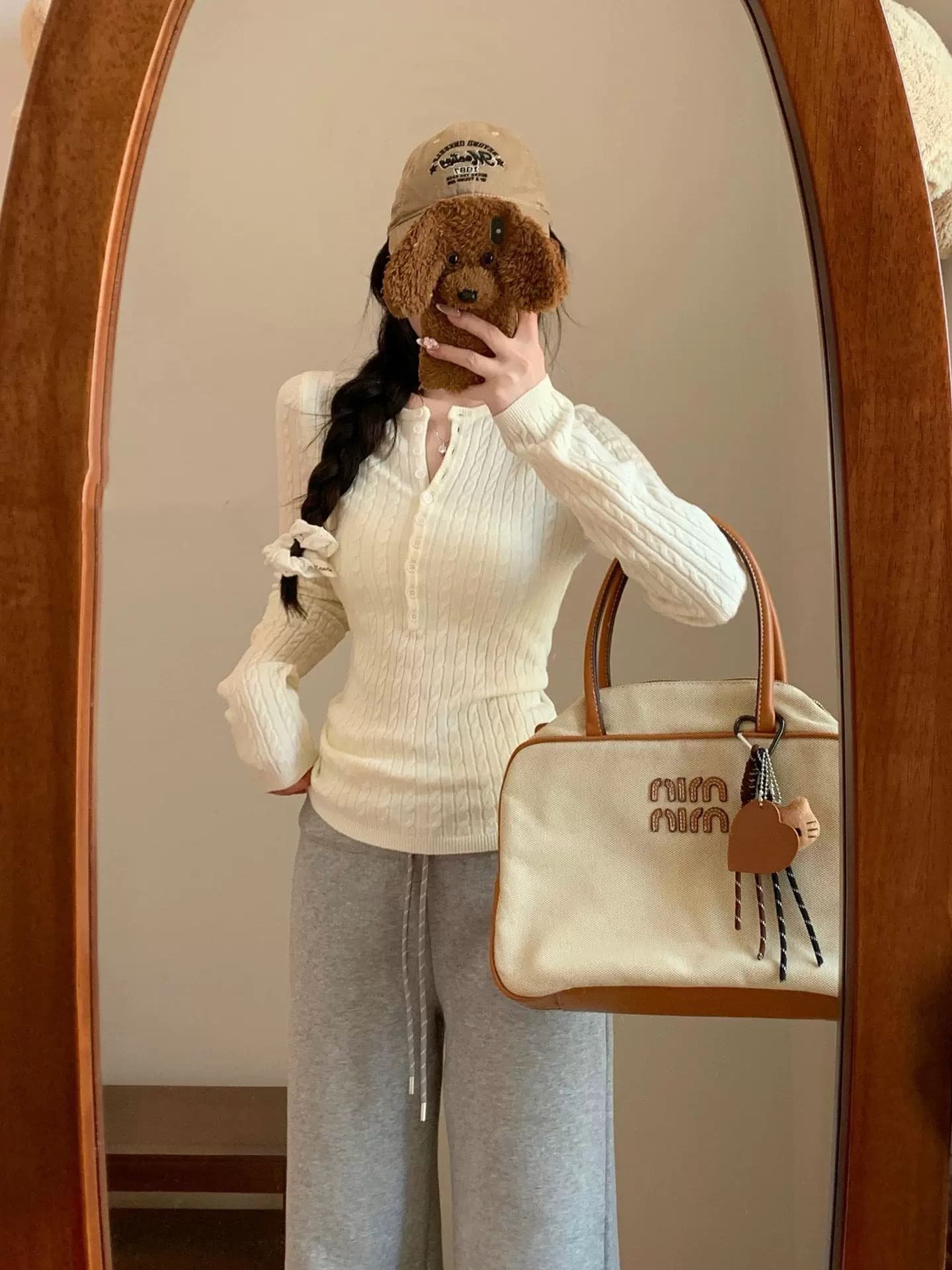 miu 부서 핑크색 꽈배기 헨리 칼라 긍정적 인 어깨 긴팔 니트 스웨터 여성 가을 겨울 몸매 가꾸기 bm 인사이드 가져 가라. 기본 셔츠 맨위 상세 이미지 9