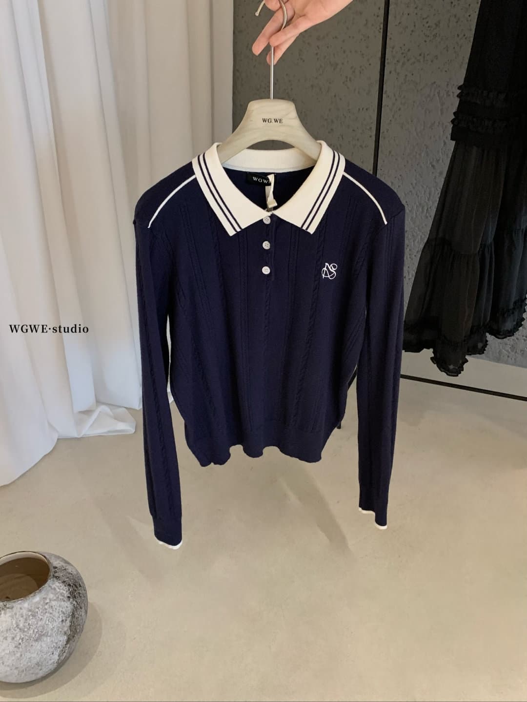 배색 POLO 칼라 트위스트 무늬 니트 스웨터 만나는 스웨터 여자 가을 겨울 캐주얼 긴팔 루즈핏 슬림해 보이는 인사이드 잡아라. 의류 상세 이미지 14