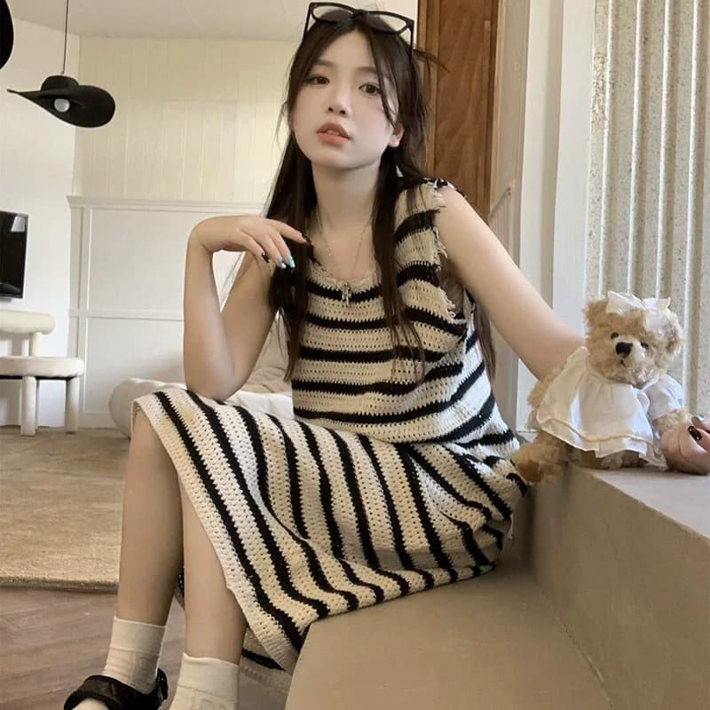 스트라이프 슬립 여성 드레스 여름 핫걸 루즈핏 캐주얼 해변가 휴가 작은 키 민소매 조끼 길다 치마 상세 이미지 1