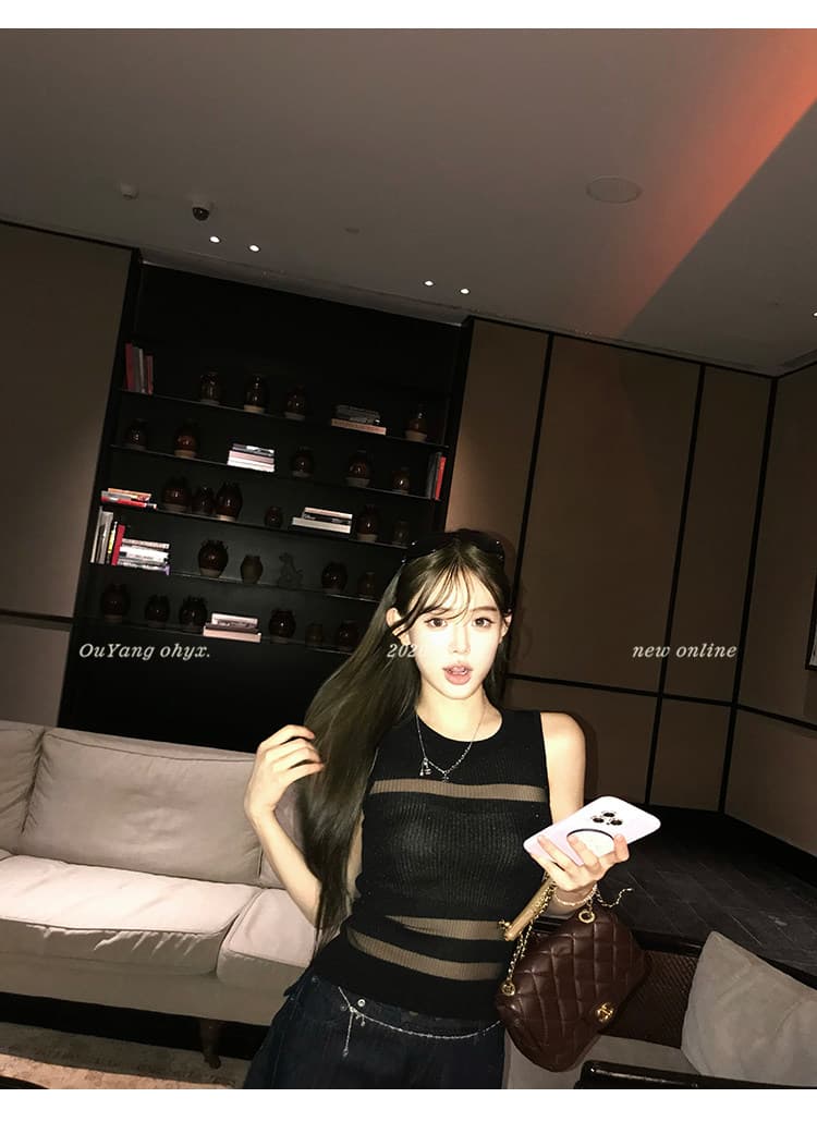 지구 Ouyang 부드러운 빛 판금 보존 섹션 엷 은 안개 마이크로 ~을 통해 빛 럭셔리 질감 좋은 플래시 니트 분할 홀로우 아웃 조끼 상세 이미지 24