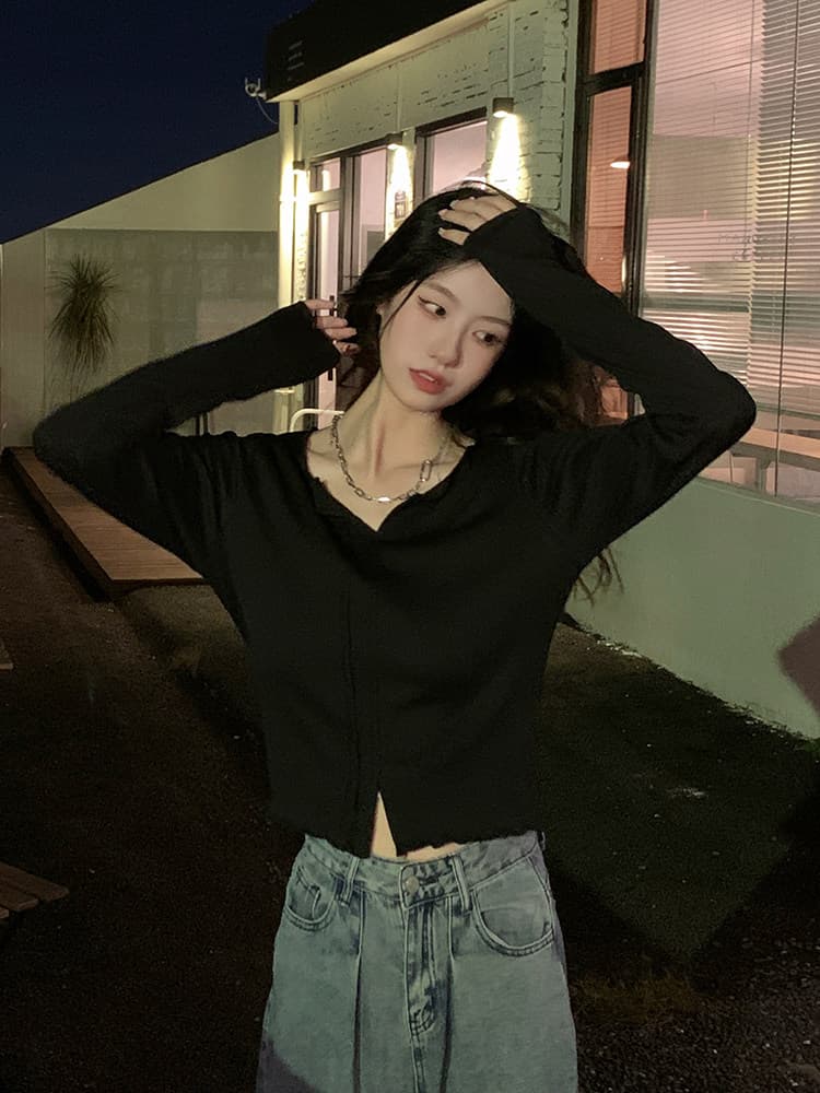 순수한 욕망 핫걸 화이트 긍정적 인 어깨 긴팔 티셔츠 여성 디자인 센스 작은 대중 V넥 몸매 가꾸기 슬림해 보이는 봄 가을 겨울 맨위 상세 이미지 17
