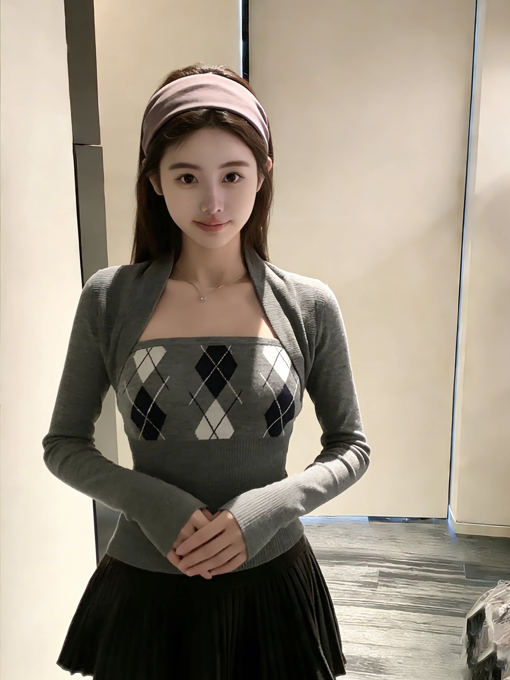 링 그리드 디자인 긴팔 니트 스웨터 여성 가을 겨울 새로운 품격 미니멀리즘 출퇴근 몸매 가꾸기 슬림해 보이는 쇼트 스타일 맨위 상세 이미지 3