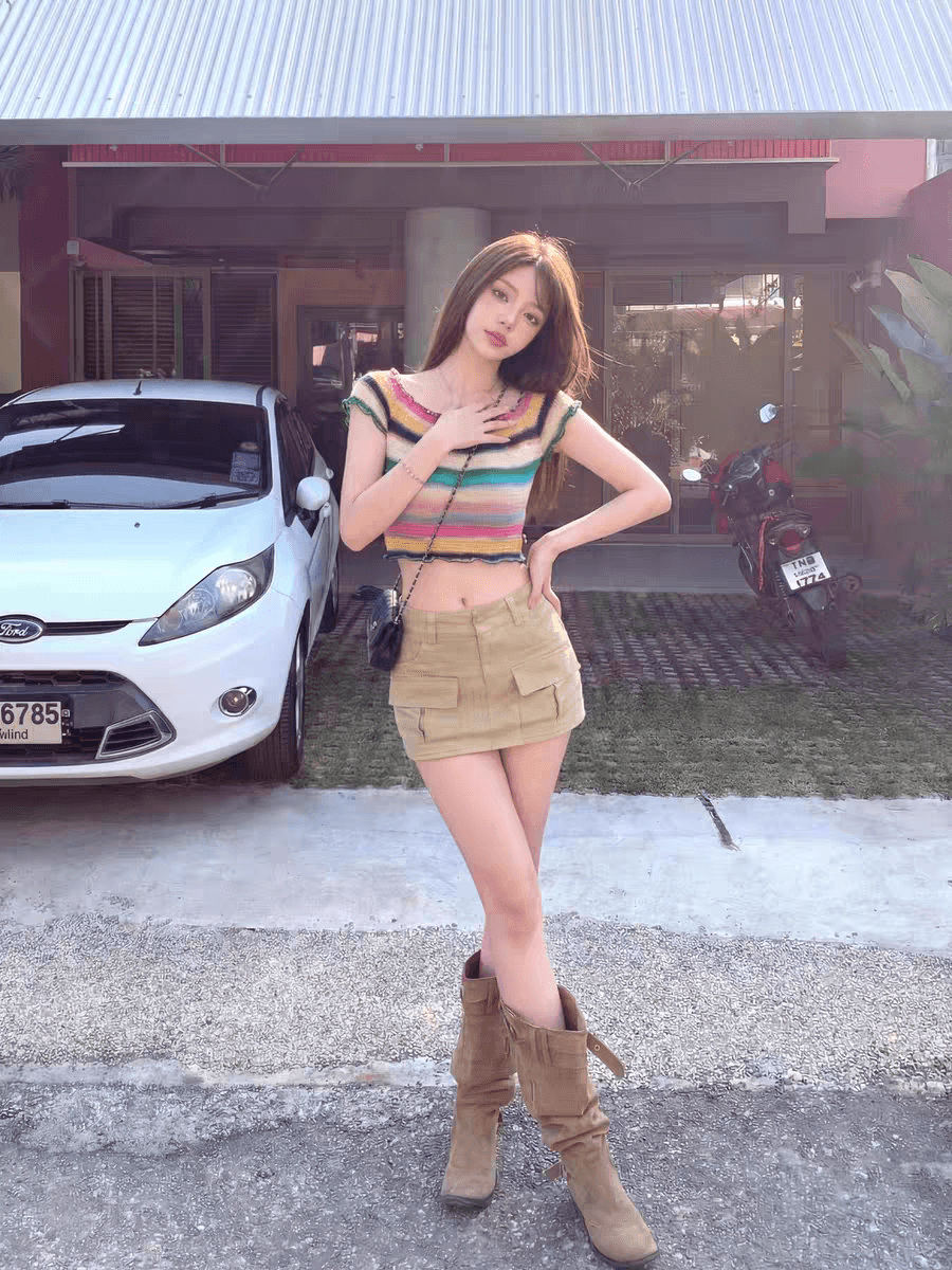봄 여름 섹시함 핫걸 몸매 가꾸기 쇼트 스타일 맨위 한 부서 오프숄더 스트라이프 니트 반팔 티셔츠 여성 이미지 2