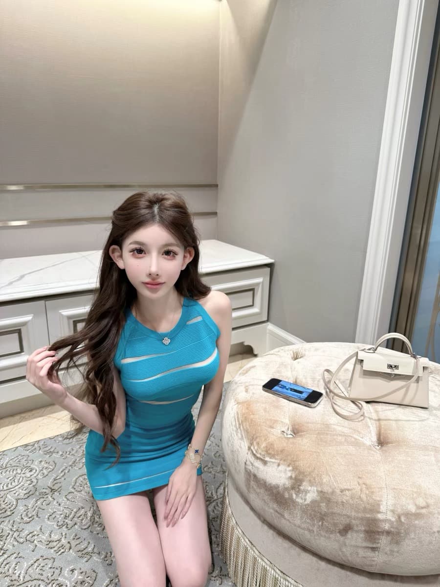 qiauuu ~을 통해 근육 블루 소나무 돌 섹시함 고급 센스 슬림해 보이는 홀로우 아웃 니트 행침 목 타이트 스커트 반신 치마 세트