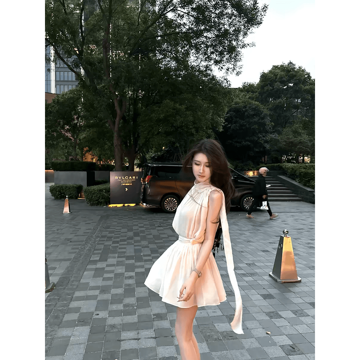 naoao 감기 矜贵 흑인과 백인 둘 색상 한 여성 분위기 센스 리본 맨위 여러 단계 하이웨이스트 반 스커트 치마바지 이미지 5