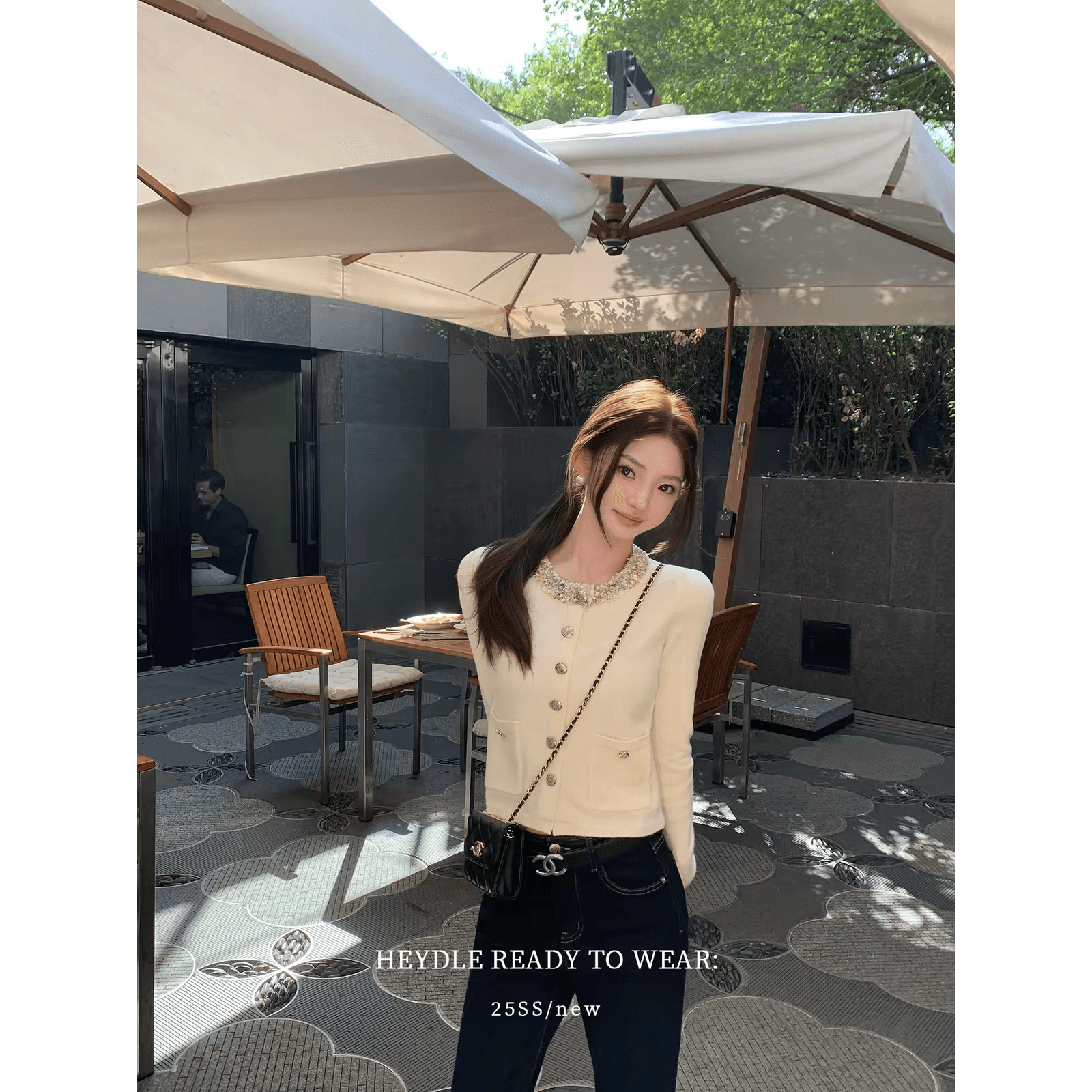검은 콩 흠 제니 정원 꽃 실 패치워크 작은 샤넬 스타일 쇼트 스타일 스웨터 품격 라운드 넥 풀오버 니트 맨위 이미지 6