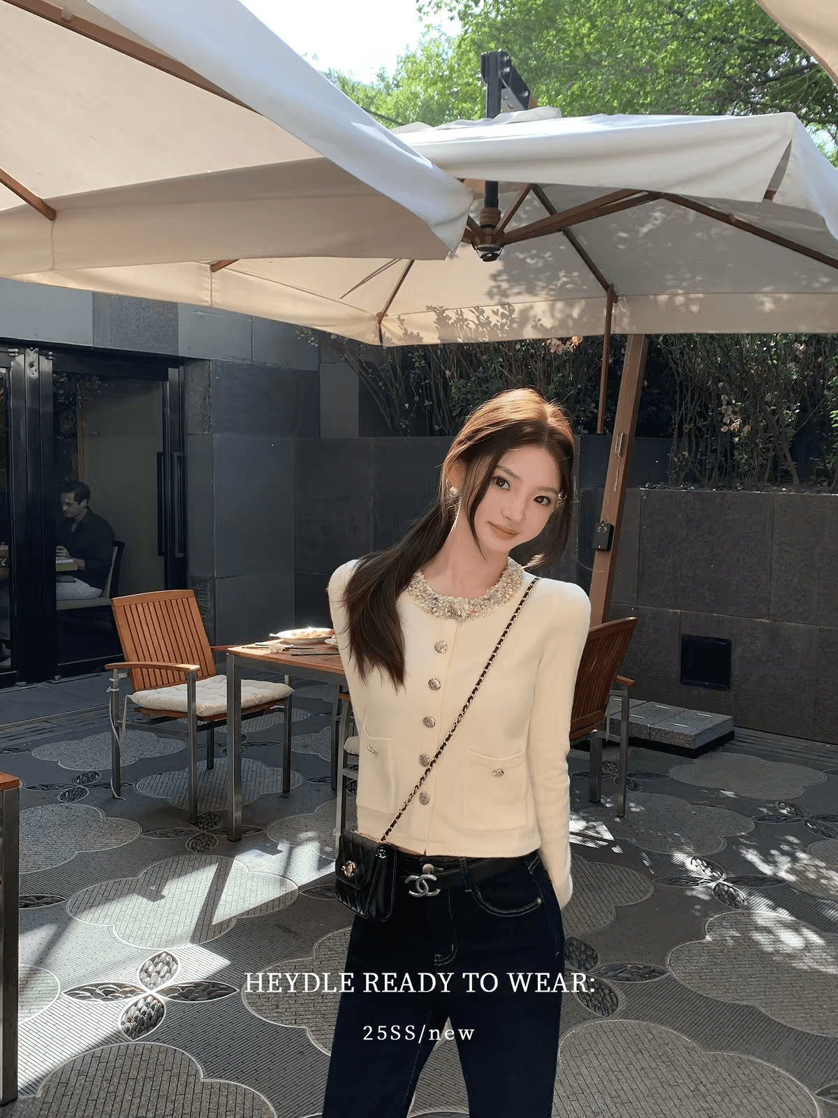 검은 콩 흠 제니 정원 꽃 실 패치워크 작은 샤넬 스타일 쇼트 스타일 스웨터 품격 라운드 넥 풀오버 니트 맨위 상세 이미지 5