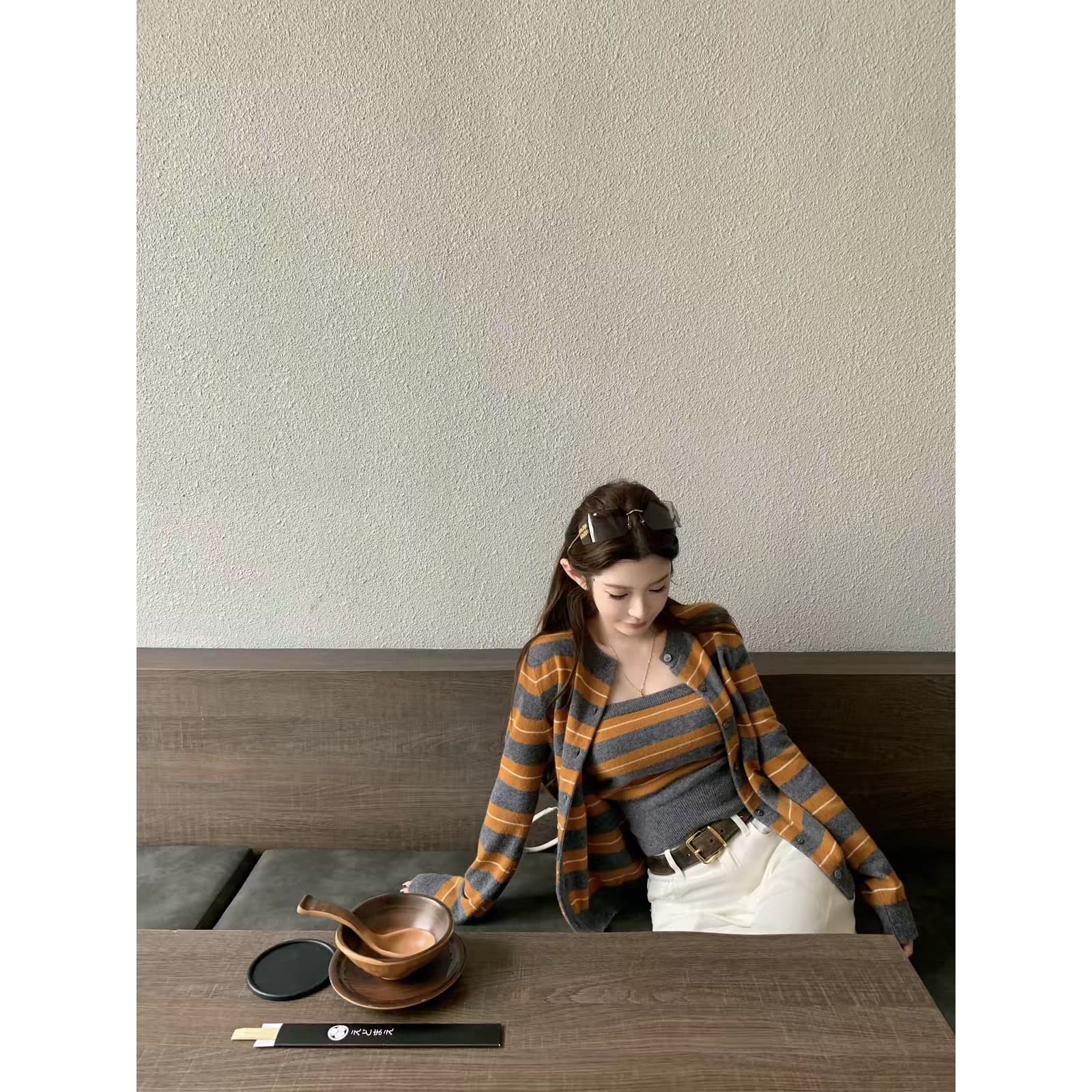 chicyou miu 부서 세련된 슈퍼 색상 일치 회색 주황색 스트라이프 니트 튜브탑 반팔 오픈 가디건 이미지 5