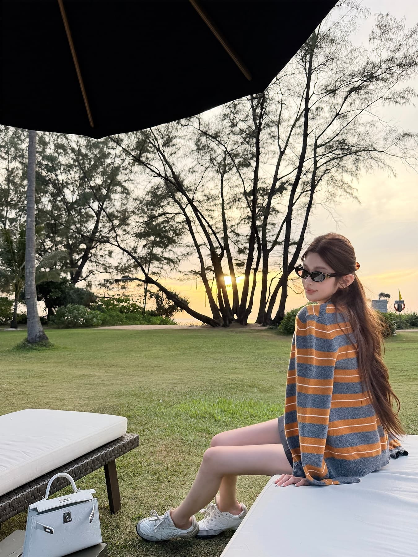 chicyou miu 부서 세련된 슈퍼 색상 일치 회색 주황색 스트라이프 니트 튜브탑 반팔 오픈 가디건 상세 이미지 2