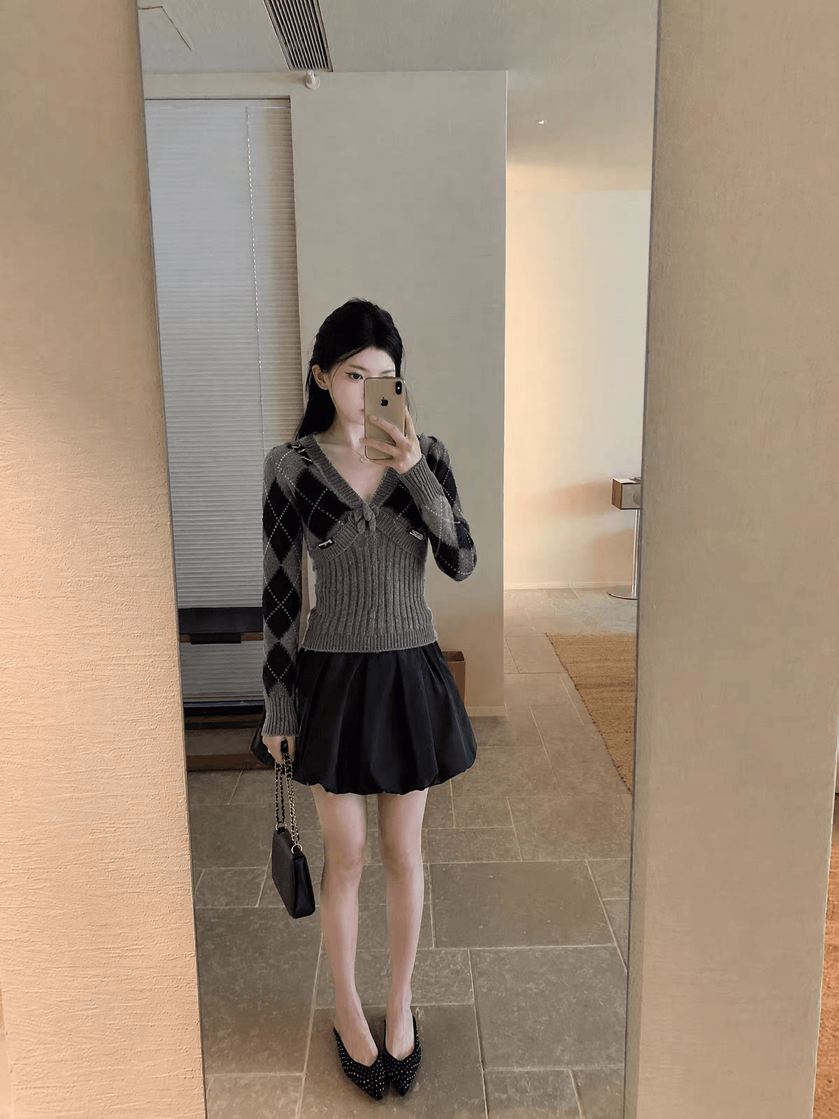 joeyjoy 와인 하나 한 부서 긴팔 회색 V넥 링 그리드 스웨터 여자 가을 겨울 고급 품격 레트로 다용도 맨위 상세 이미지 1