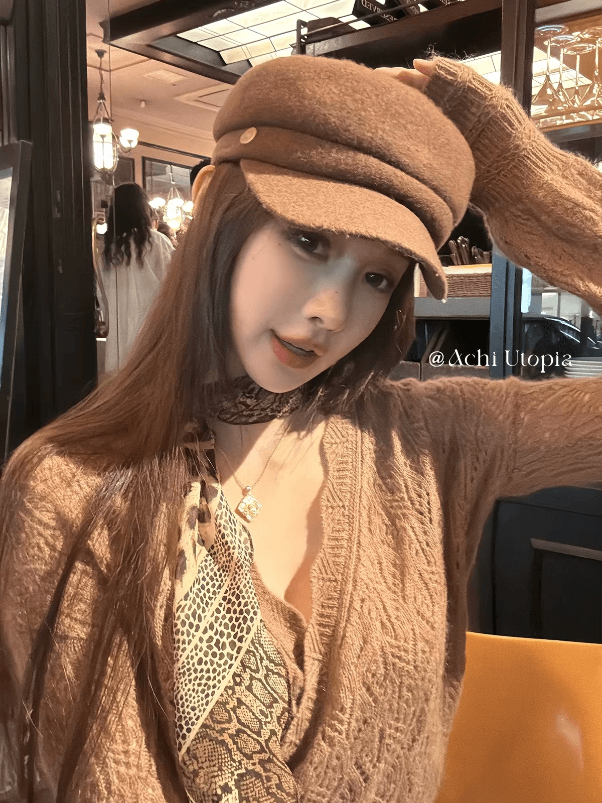 achi 대 또한 수영장 양 낙타 모헤어 화이트 V넥 홀로우 아웃 니트 기본 셔츠 맨위 여성 루즈핏 양모 스웨터 상세 이미지 4