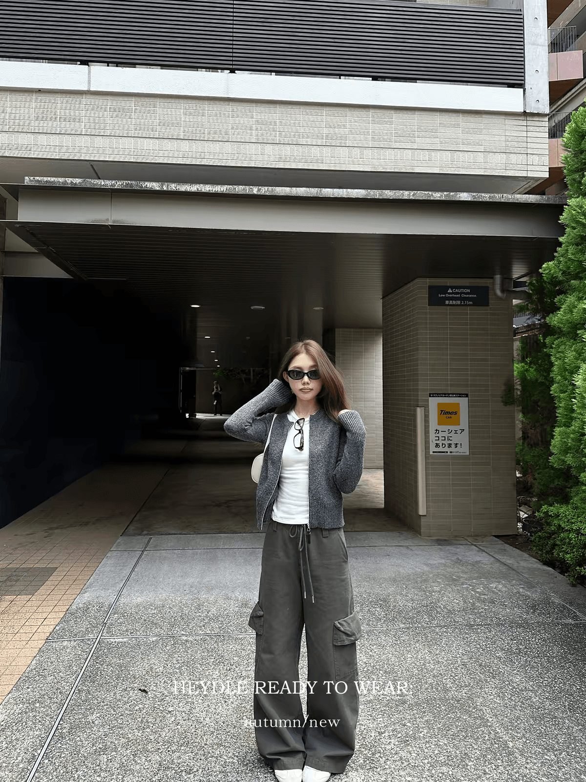 검은 콩 흠 페인 일기 품격 작은 원 칼라 지퍼 니트 오픈 가디건 미니멀리즘 쇼트 스타일 캐주얼 여성 코트 가을 이미지 3