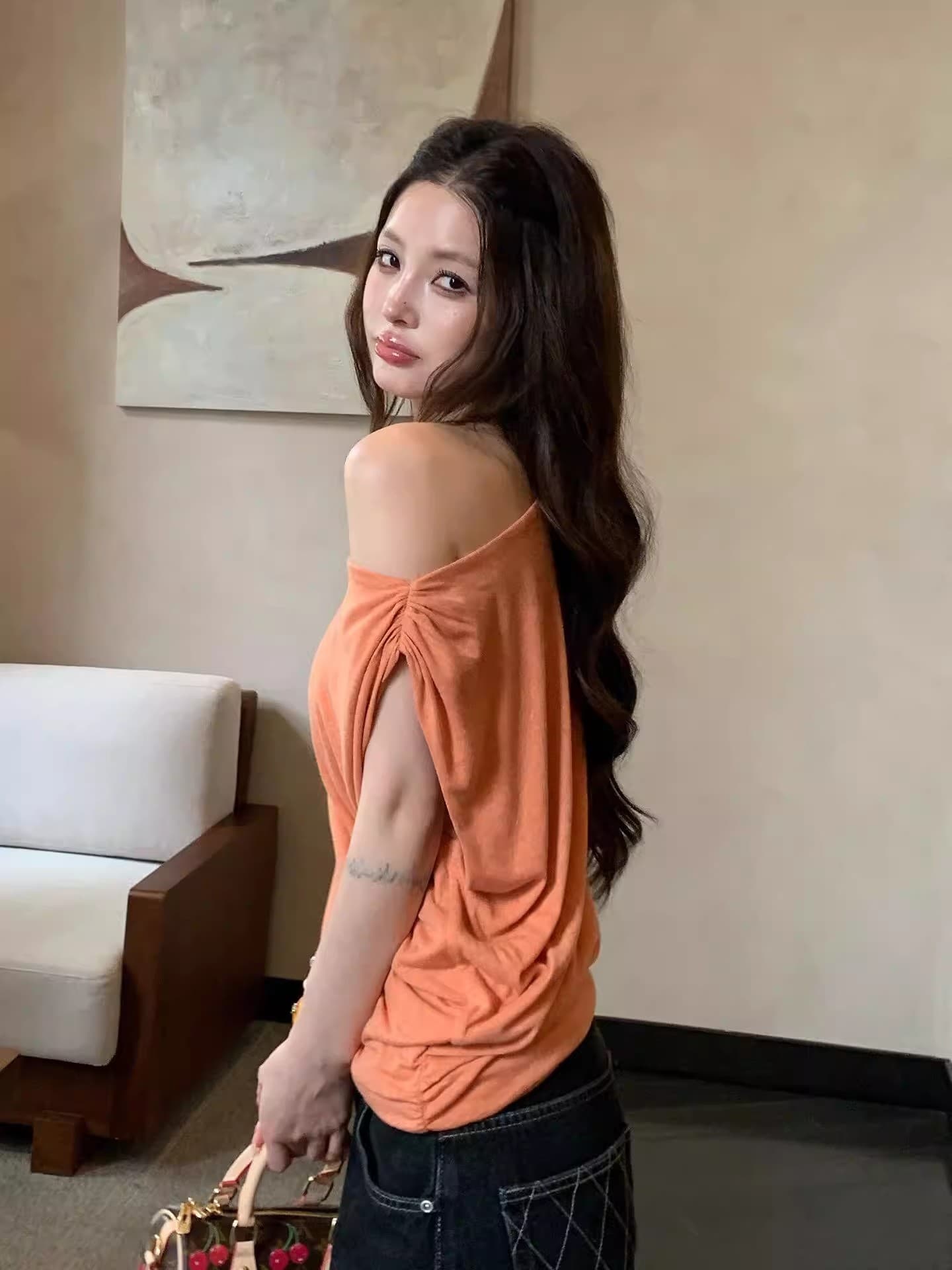 한 부서 주황색 비틀림 보트넥 오프숄더 민소매 티셔츠 여성 여름 패션 다용도 불규칙 핫걸 작은 맨위 상세 이미지 10