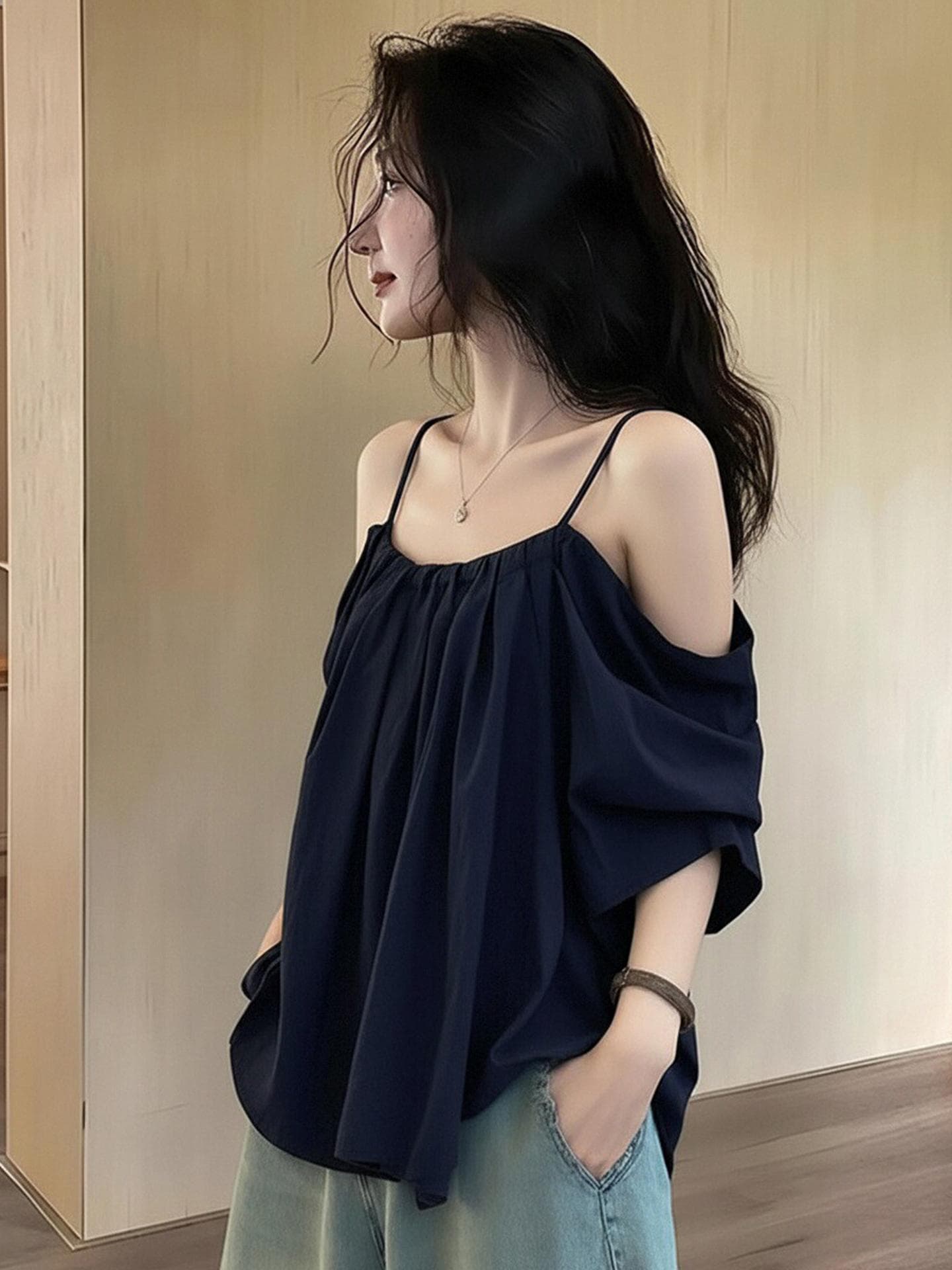 고유 한 아름다운 블루 오프숄더 작은 셔츠 슬립 반팔 티셔츠 여성 의류 여름 새로운 외국 가스 고귀한 루즈핏 맨위 상세 이미지 2
