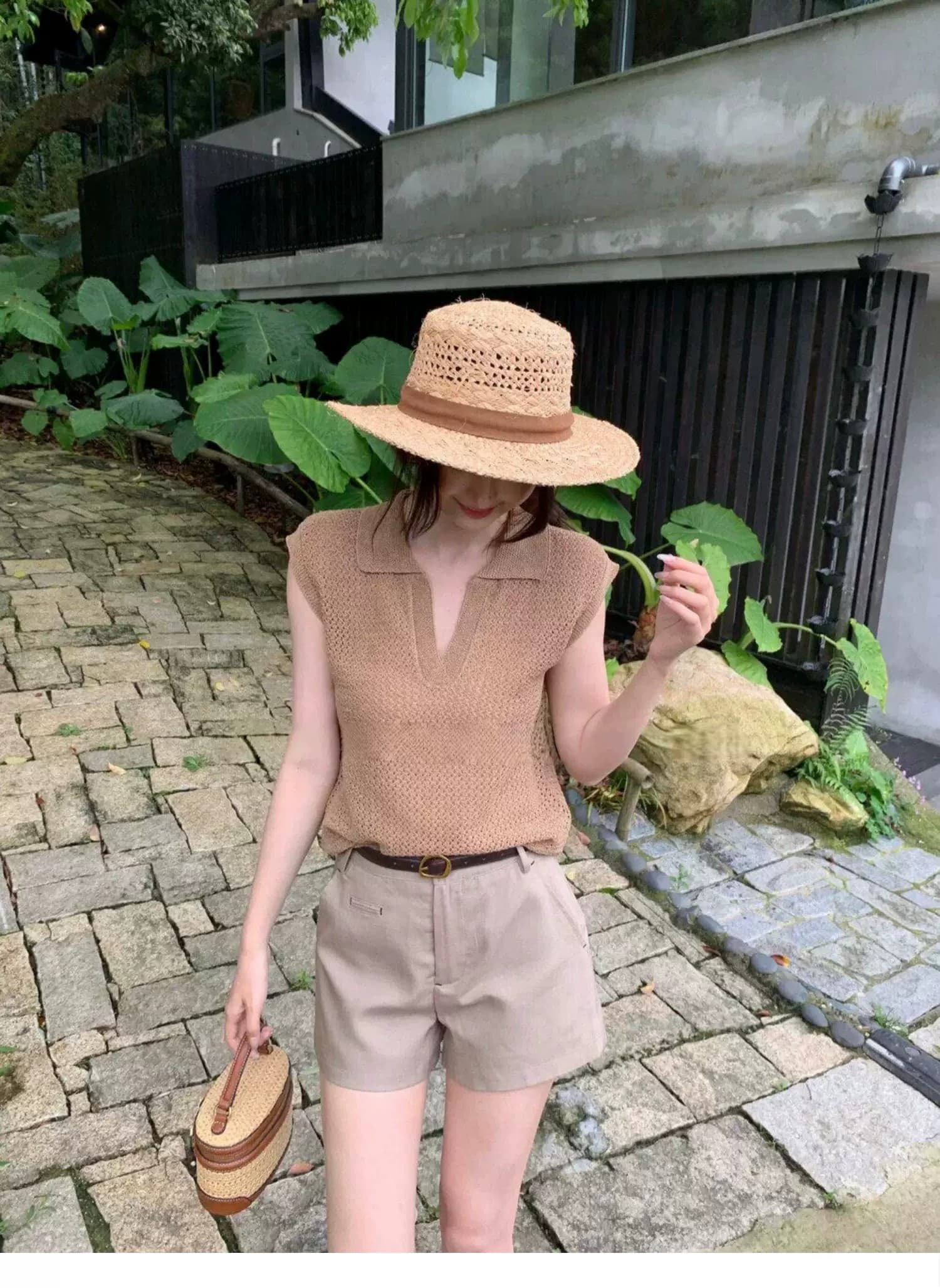 POLO 칼라 홀로우 아웃 조끼 티셔츠 여성 여름 오래된 돈 바람 느긋한 루즈핏 캐주얼 미니멀리즘 어깨 V넥 민소매 맨위 상세 이미지 14