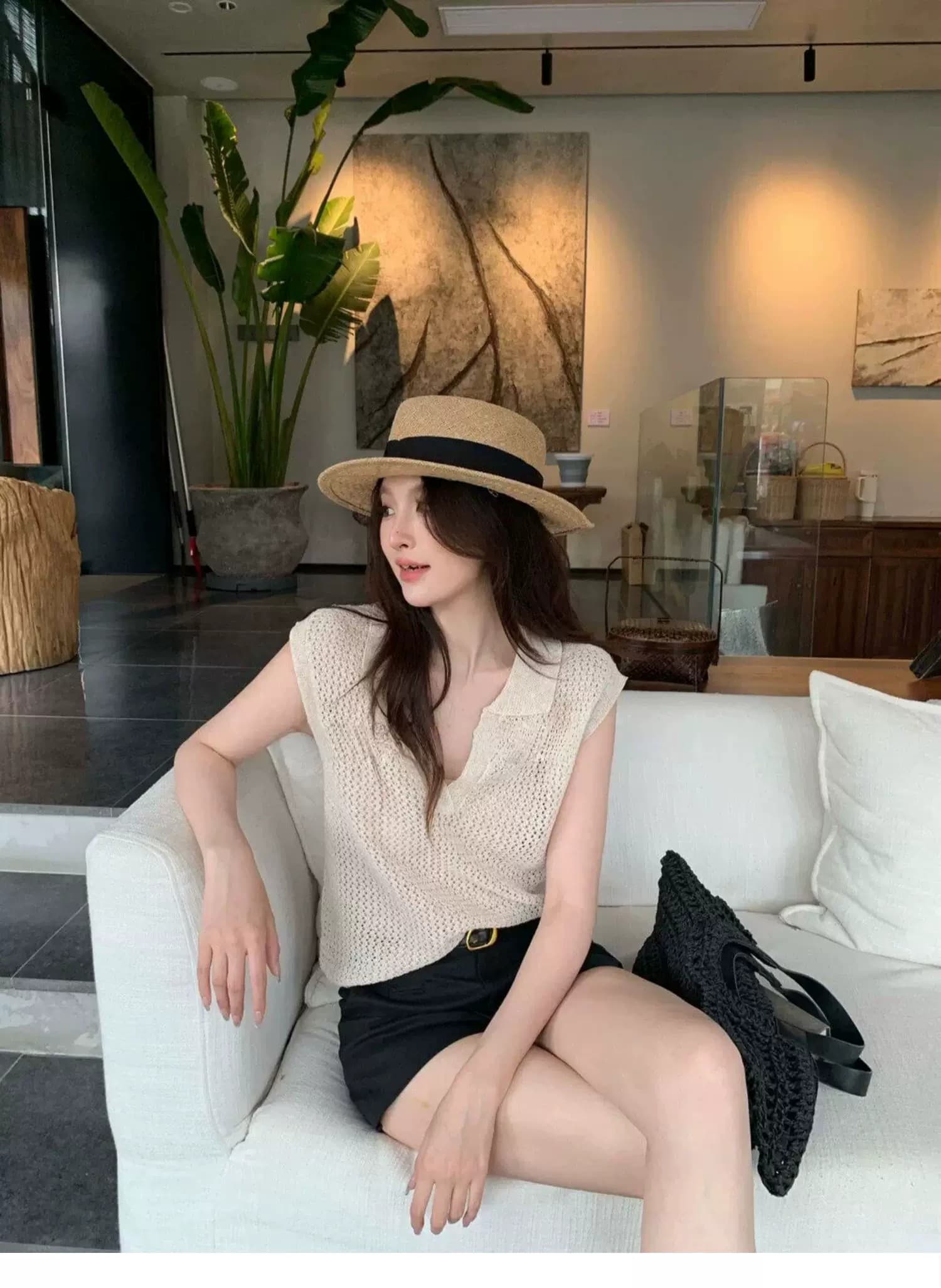 POLO 칼라 홀로우 아웃 조끼 티셔츠 여성 여름 오래된 돈 바람 느긋한 루즈핏 캐주얼 미니멀리즘 어깨 V넥 민소매 맨위 상세 이미지 16