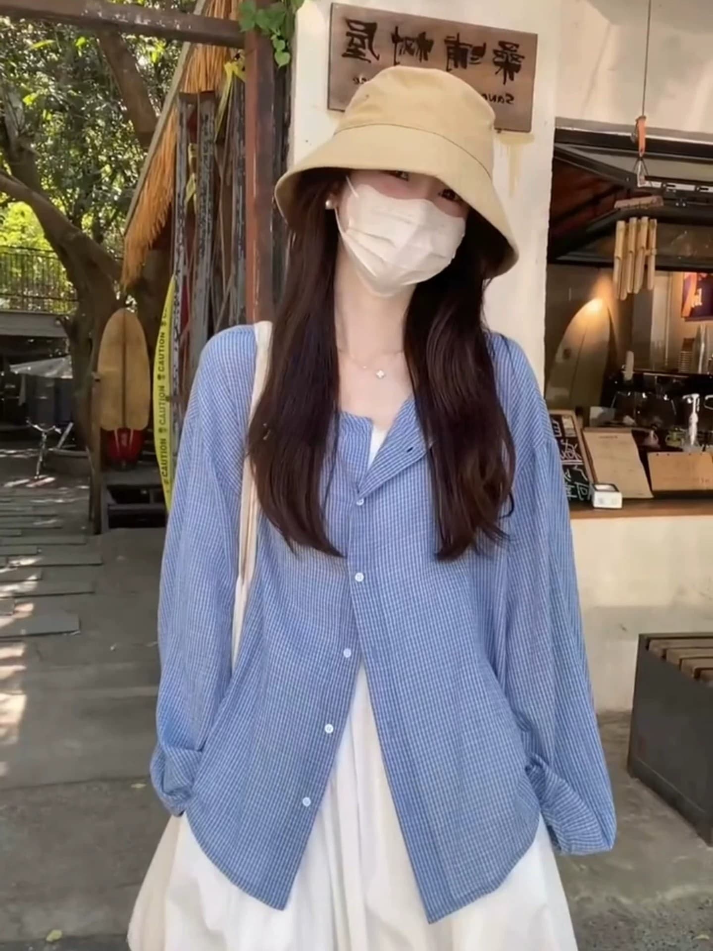 한 부서 파란색 스트라이프 면 린넨 쇼트 스타일 자외선 차단 여성 셔츠 여름 작은 키 외부 가져 가라. 얇은 스타일 오픈 가디건 셔츠 재킷 상세 이미지 5