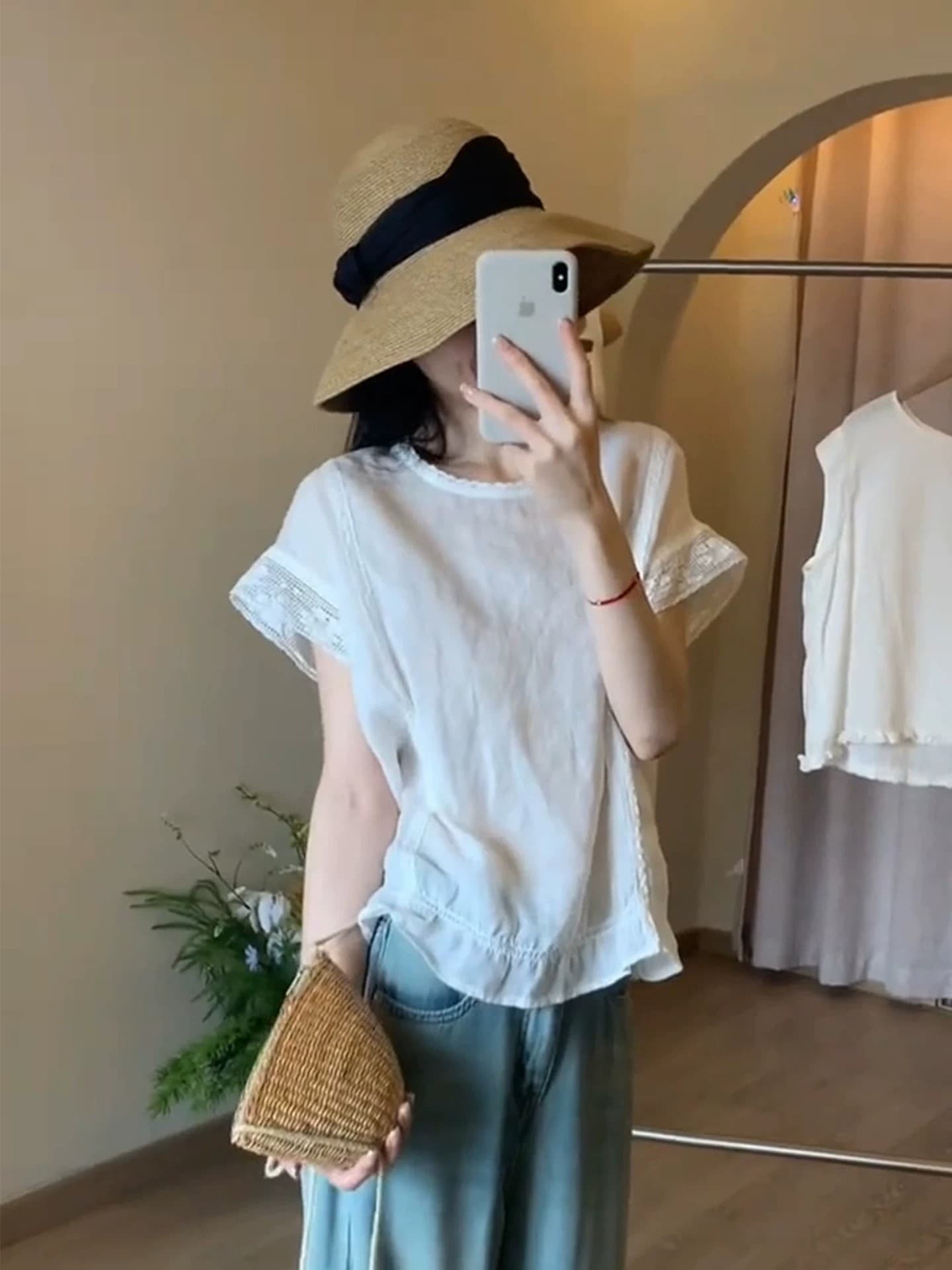 프랑스식 화이트 레이스 조각 작은 날다 소매 반팔 여성 셔츠 여름 2026 Chic 매우 요정 ~ 중 프릴 맨위 상세 이미지 2
