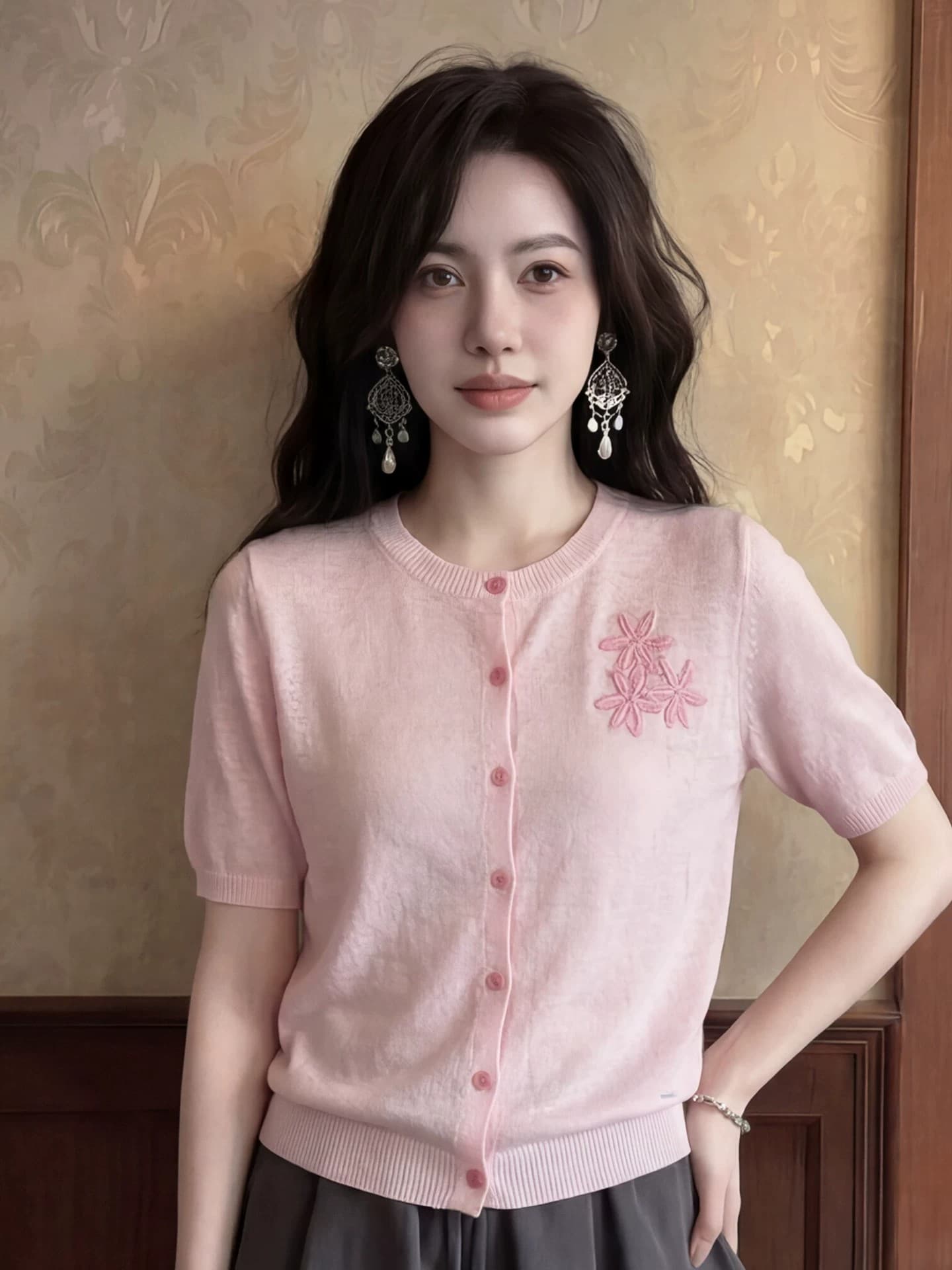 여름 자이언트 잘 생긴 ~ 중 절묘한 디자인 센스 여성 아름다운 핑크색 자카드 니트 긍정적 인 어깨 반팔 티셔츠 맨위 이미지 2