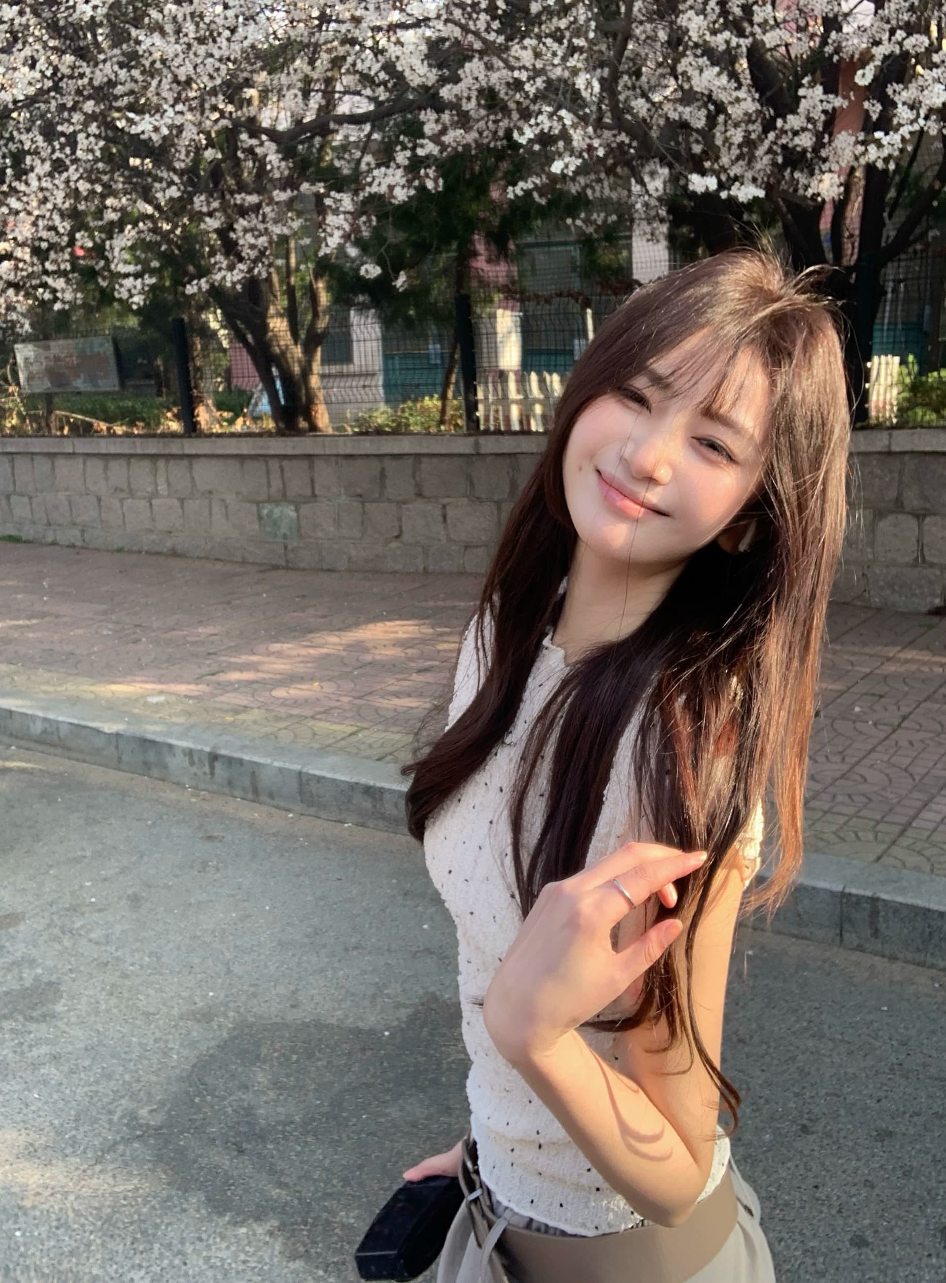 peaceonesoul 직접 만든 한 부서 도트 무늬 주름 질감 디자인 반팔 티셔츠 여성 여름 몸매 가꾸기 슬림해 보이는 맨위 상세 이미지 3