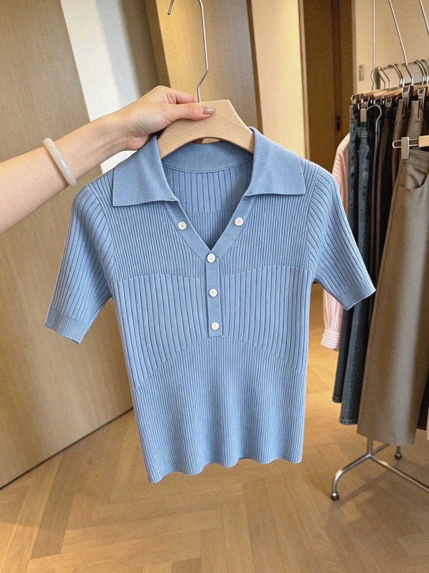 프랑스식 파란색 POLO 칼라 긍정적 인 어깨 반팔 티셔츠 여성 여름 몸매 가꾸기 슬림해 보이는 니트 스웨터 외국 가스 고유 한 Chic 맨위 이미지 4