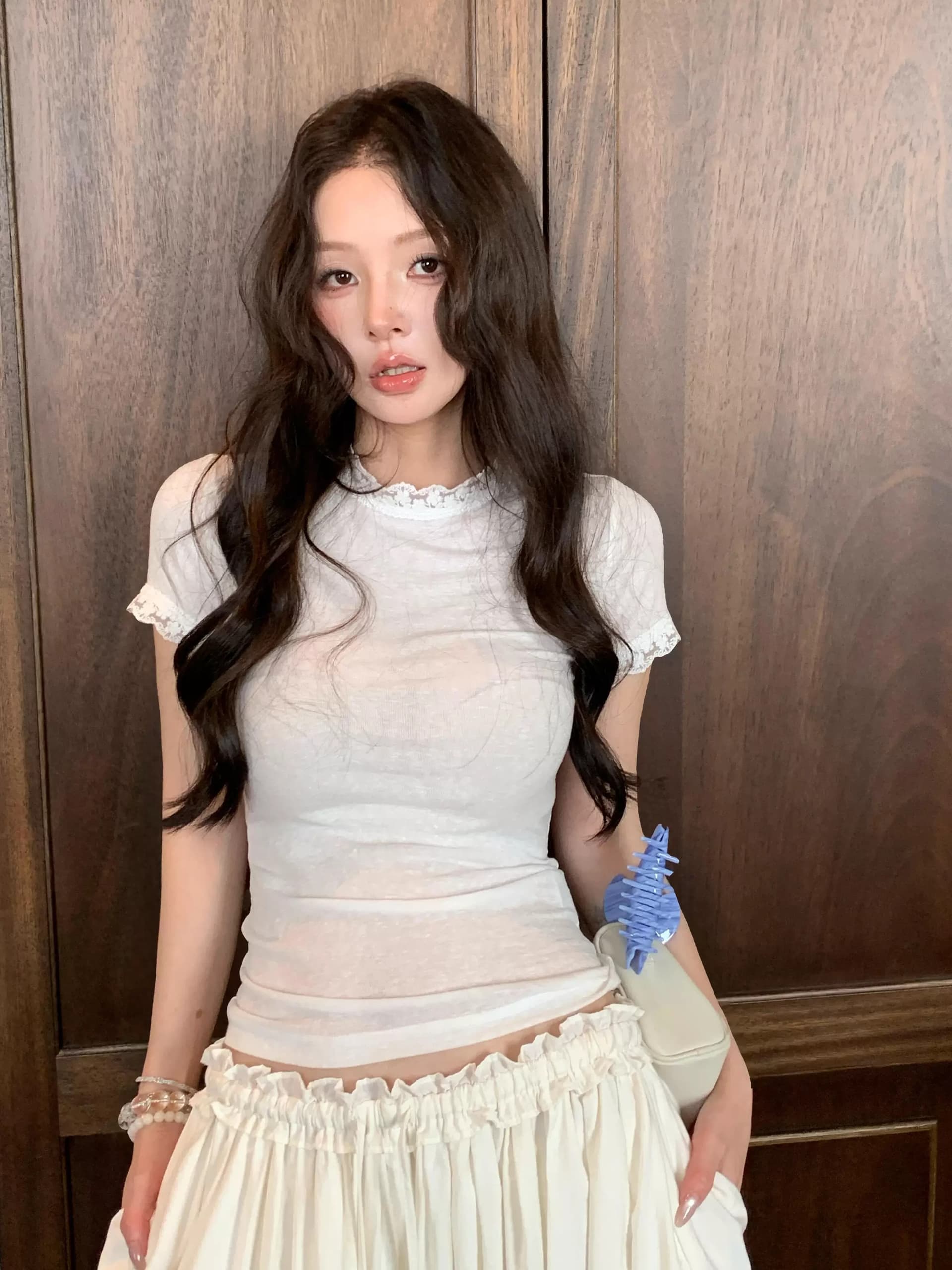 동쪽 오늘 뜨거운 작은 대중 프랑스식 레이스 디자인 센스 얇은 스타일 긍정적 인 어깨 쇼트 스타일 몸매 가꾸기 슬림해 보이는 순면 편안함 반팔 티셔츠 상세 이미지 5