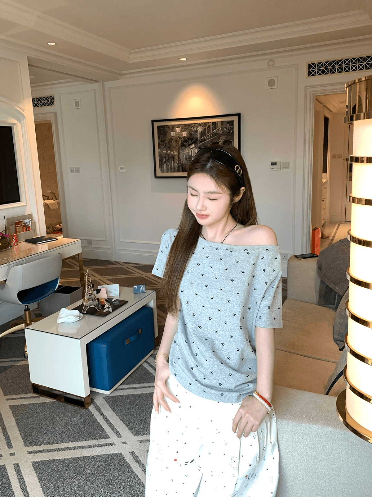 anneshop 개 클로 프린트 회색 루즈핏 비스듬한 어깨 티셔츠 여성 여름 핫걸 오프숄더 캐주얼 반팔 맨위 이미지 4