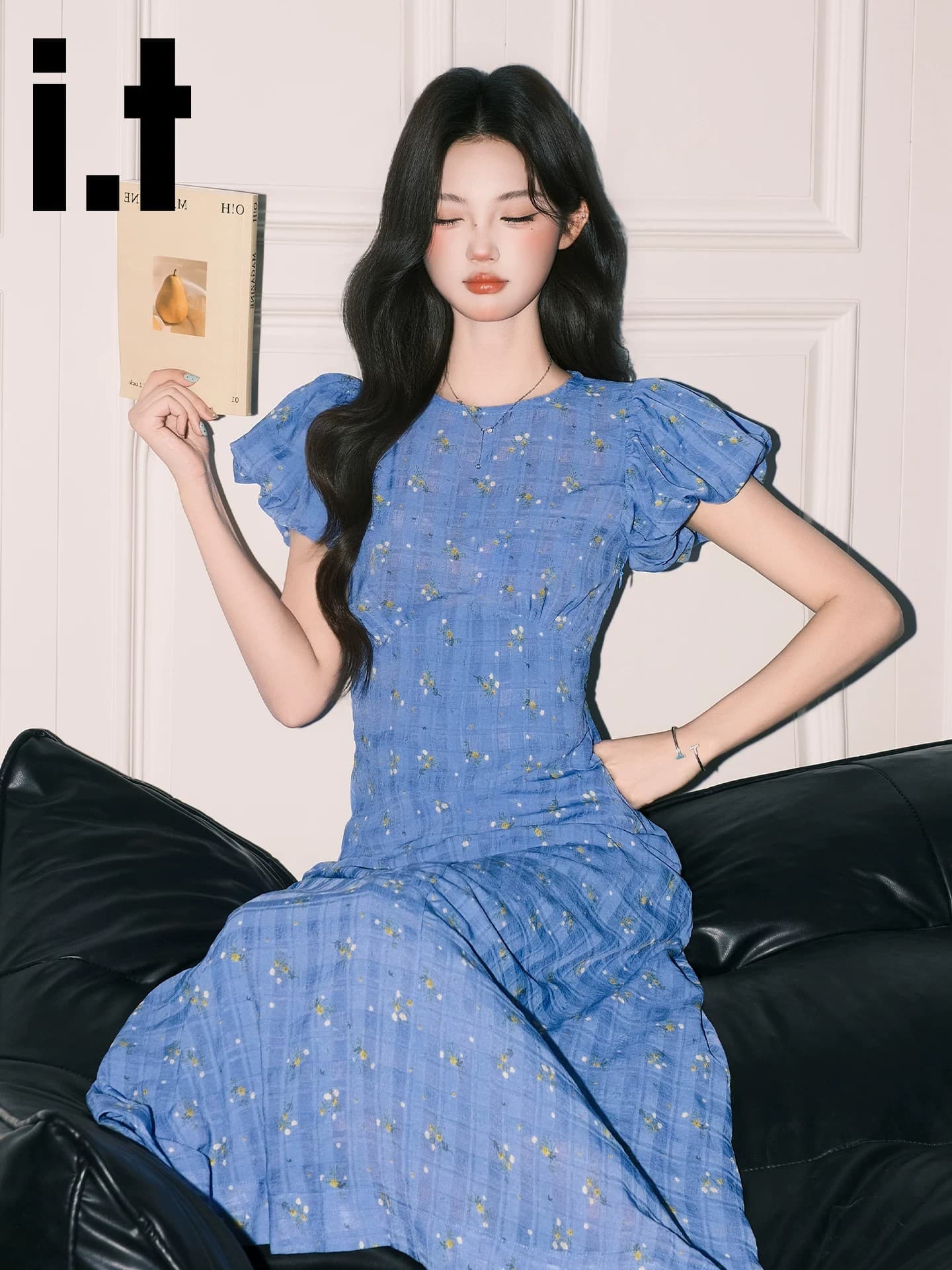 휴가 바람 하늘색 꽃무늬 여성 드레스 허리 수축 슬림해 보이는 품격 거품 소매 롱 스커트