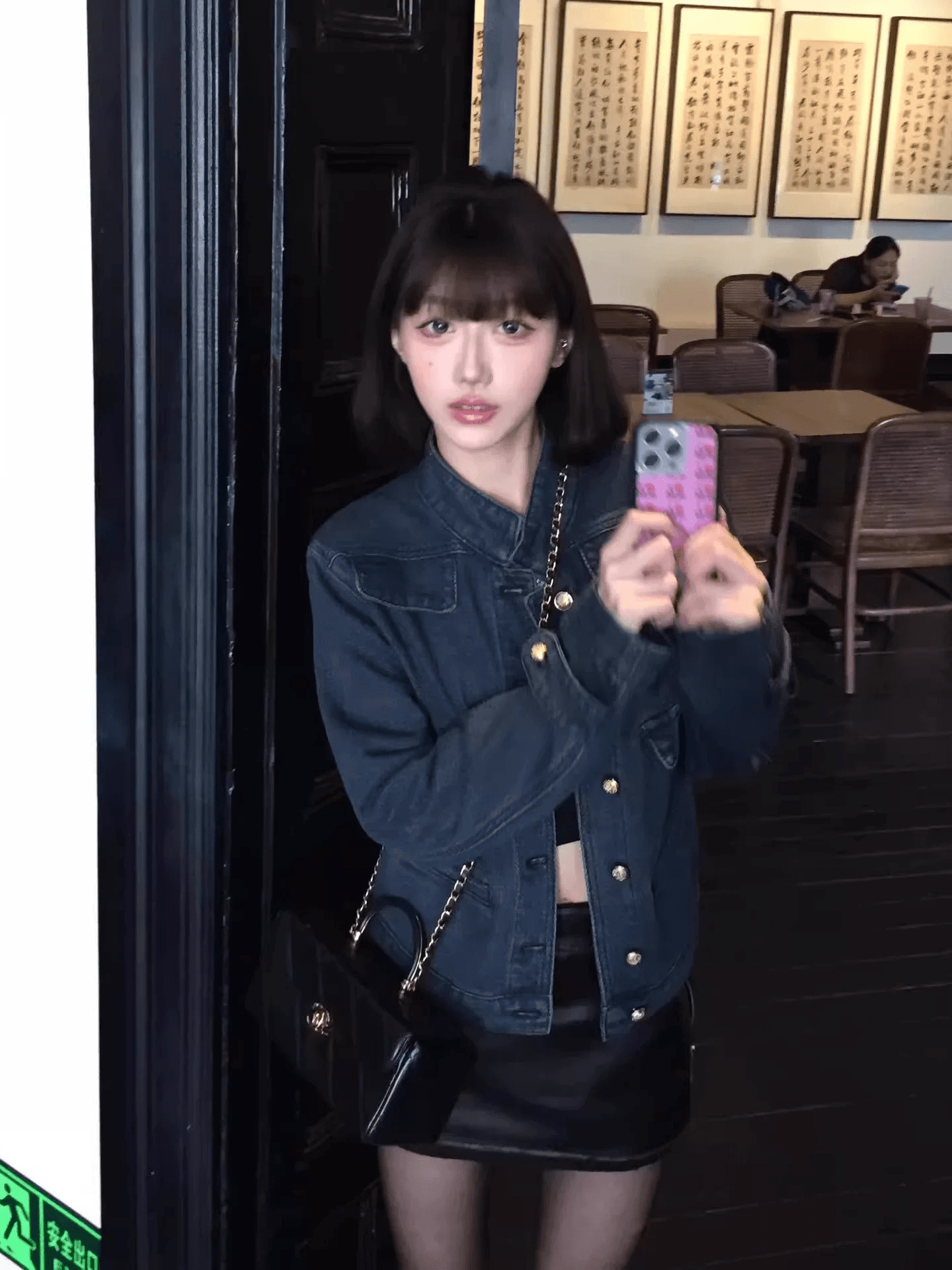데님 작은 샤넬 스타일 여성 코트 봄 가을 새로운 천 골드 오래된 돈 바람 레트로 슬림해 보이는 긍정적 인 어깨 달콤한 차가운 재킷 맨위 트렌디 이미지 2