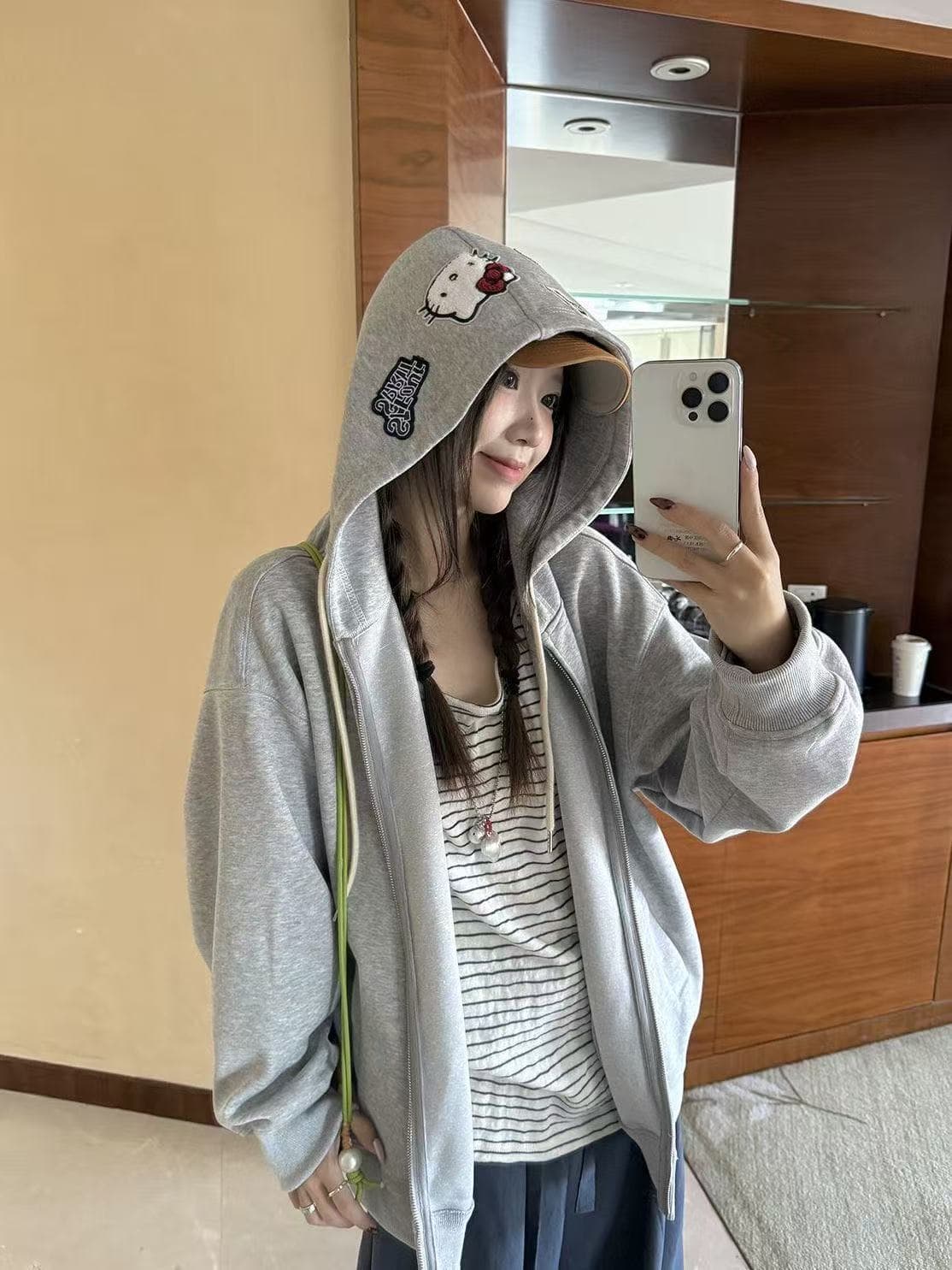 있음 선적 좋은 품질 원본 압력 라인 수건 자수 순수한 Mianhua 면 복합 지퍼 후드 티 스웨터 여성 이미지 2