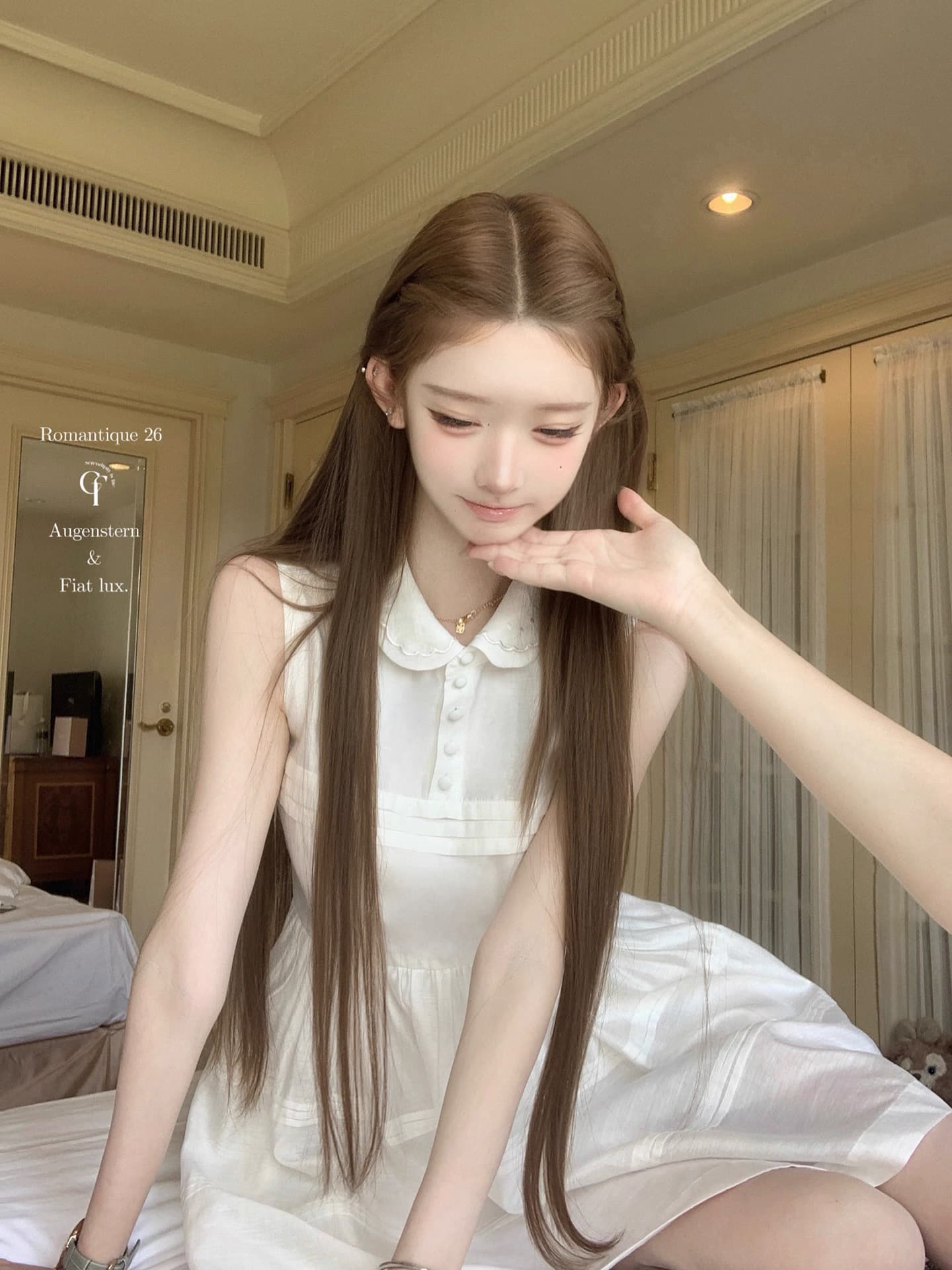 늦게 우산 우산 26 ss 빛 프로필 자르기 피터 팬 자수 폴로 칼라 민소매 반팔 드레스 이미지 2