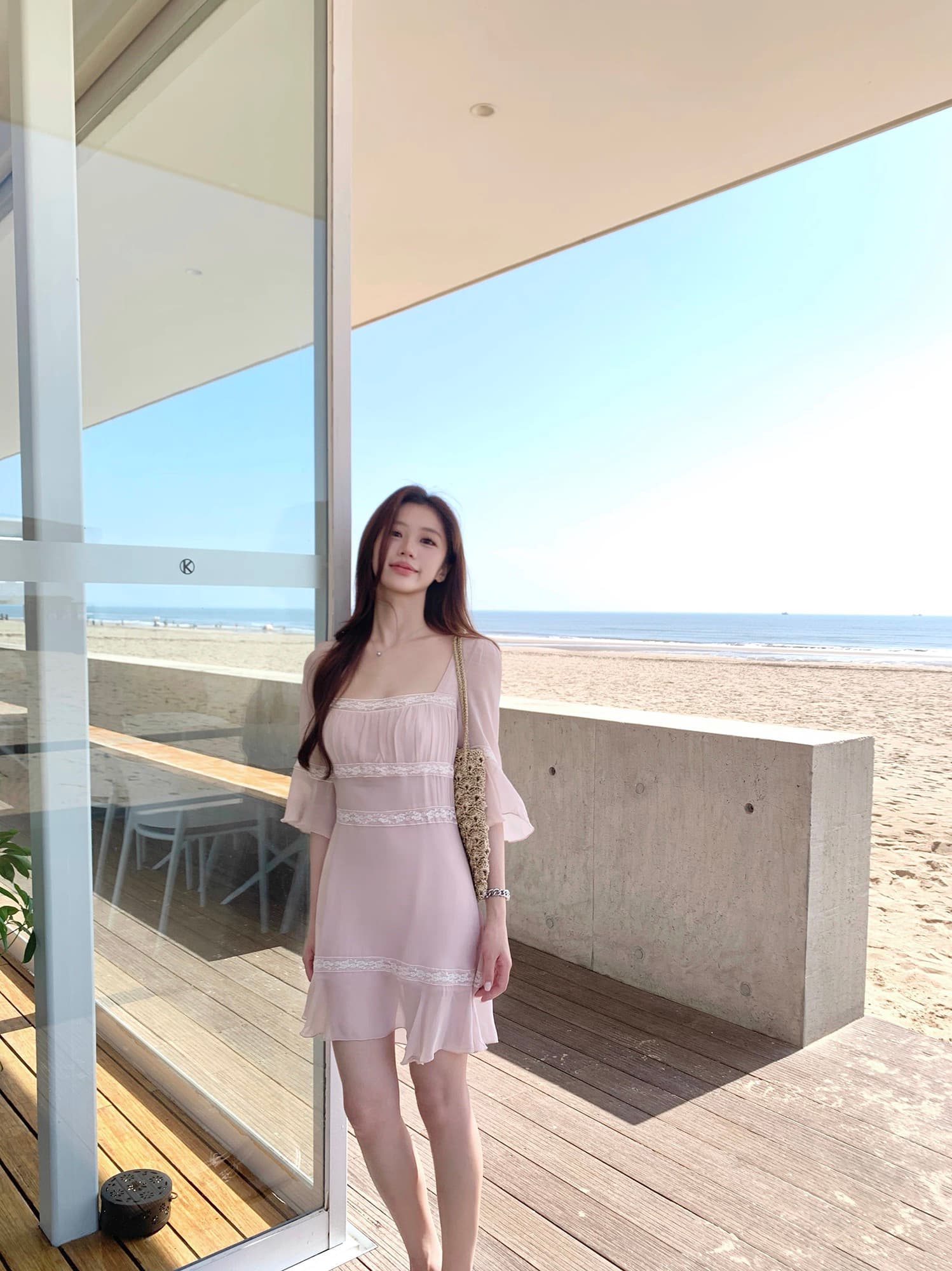주 제 1 eeone5.30 10 00am lace 얕은 소매 있음 소매 나팔 허리 수축 광장 칼라 슬림해 보이는 드레스 상세 이미지 1