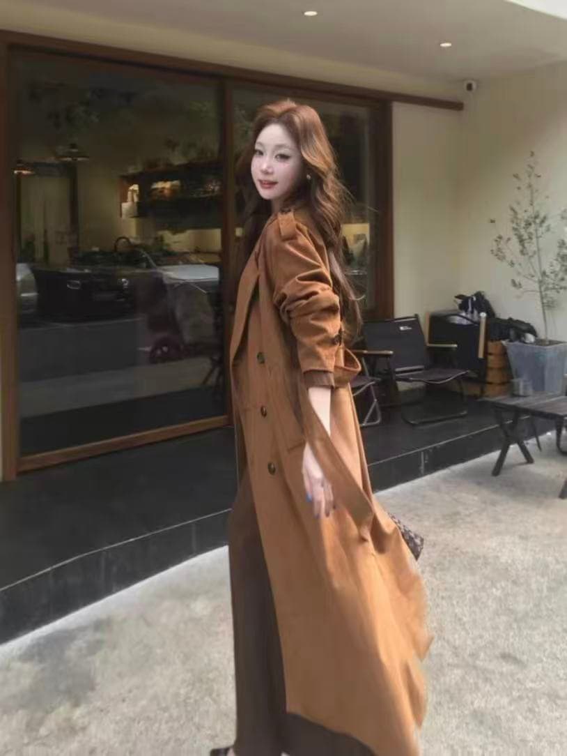 캐러멜 브라운 레트로 이중 버튼 스웨이드 원단 바람막이 여성 2026 봄 가을 중간 길이 레이스업 슬림해 보이는 고급 센스 재킷 상세 이미지 5