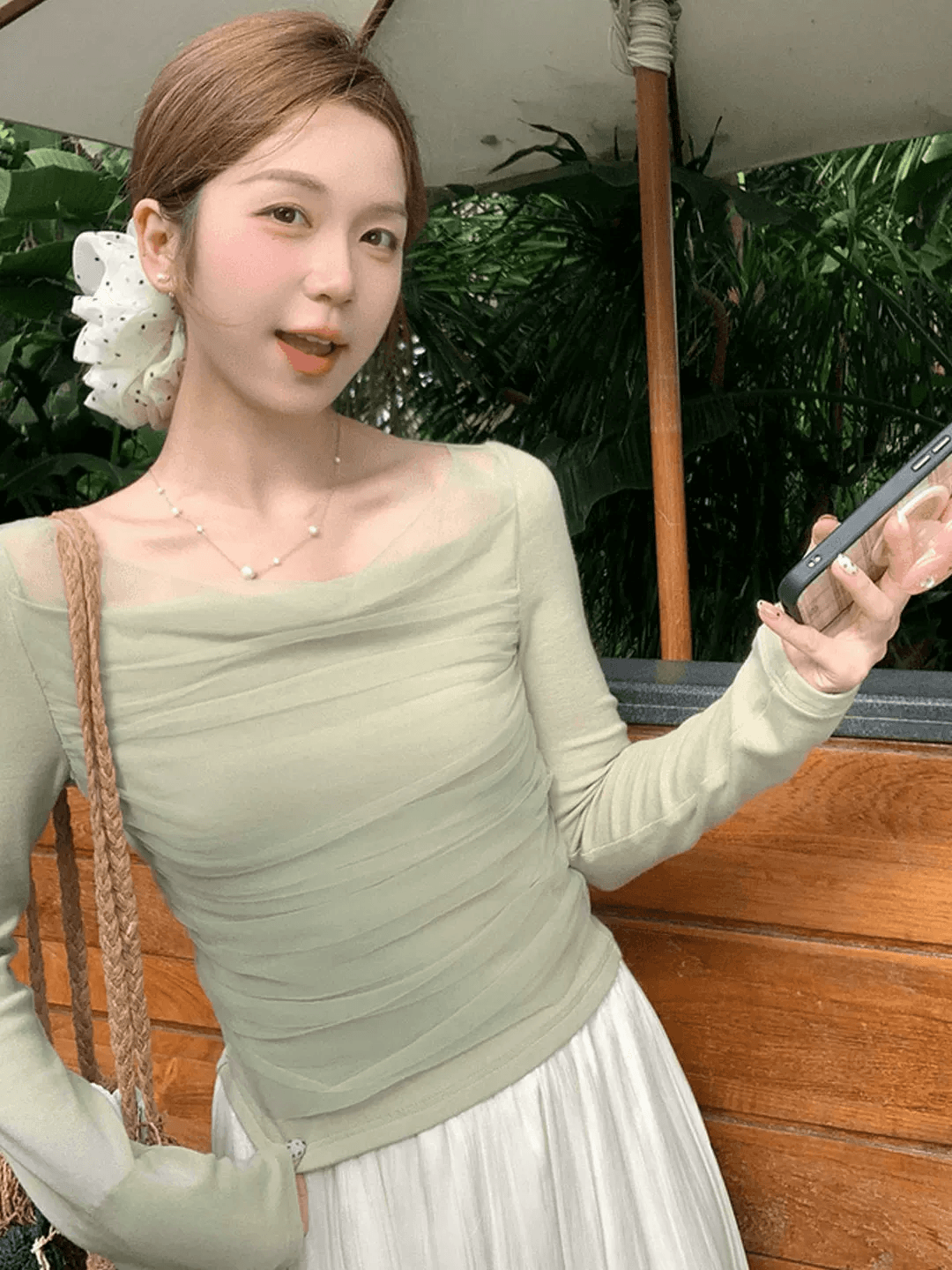 프랑스식 비스듬한 어깨 망사 패치워크 긴팔 티셔츠 여성 조기 봄 2026 새로운 디자인 센스 고유 한 슈퍼 잘 생긴 맨위 상세 이미지 4