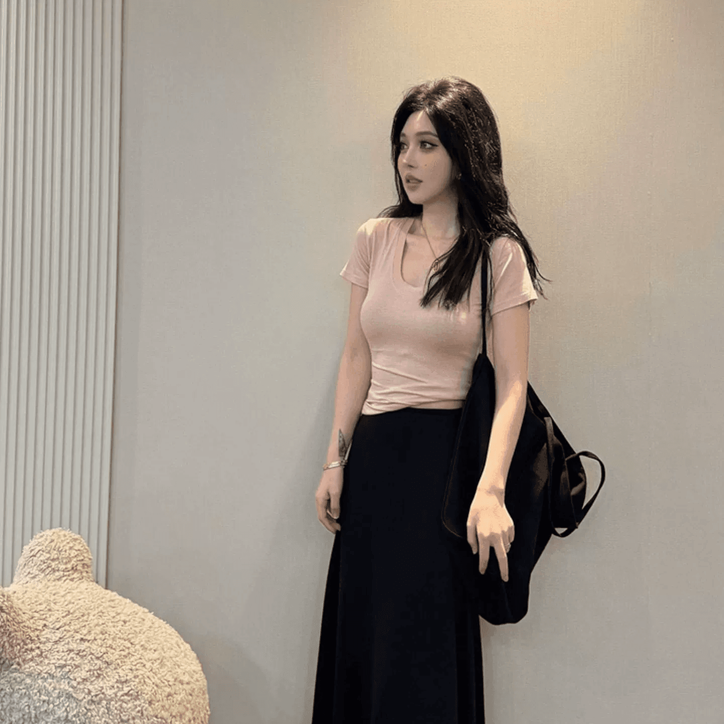 미니멀리즘 바람 핑크색 긍정적 인 어깨 u 칼라 반팔 티셔츠 여름 새로운 디자인 센스 꼬집기 허리 슬림해 보이는 단색 기초 섹션 맨위 상세 이미지 1