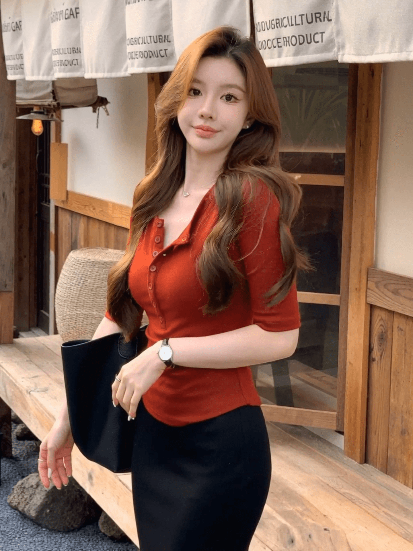 한 부서 핫걸 자이언트 잘 생긴 ~ 중 빨간색 쇼트 스타일 맨위 여성 2026 여름 새로운 반팔 티셔츠 디자인 센스 작은 대중 이미지 4
