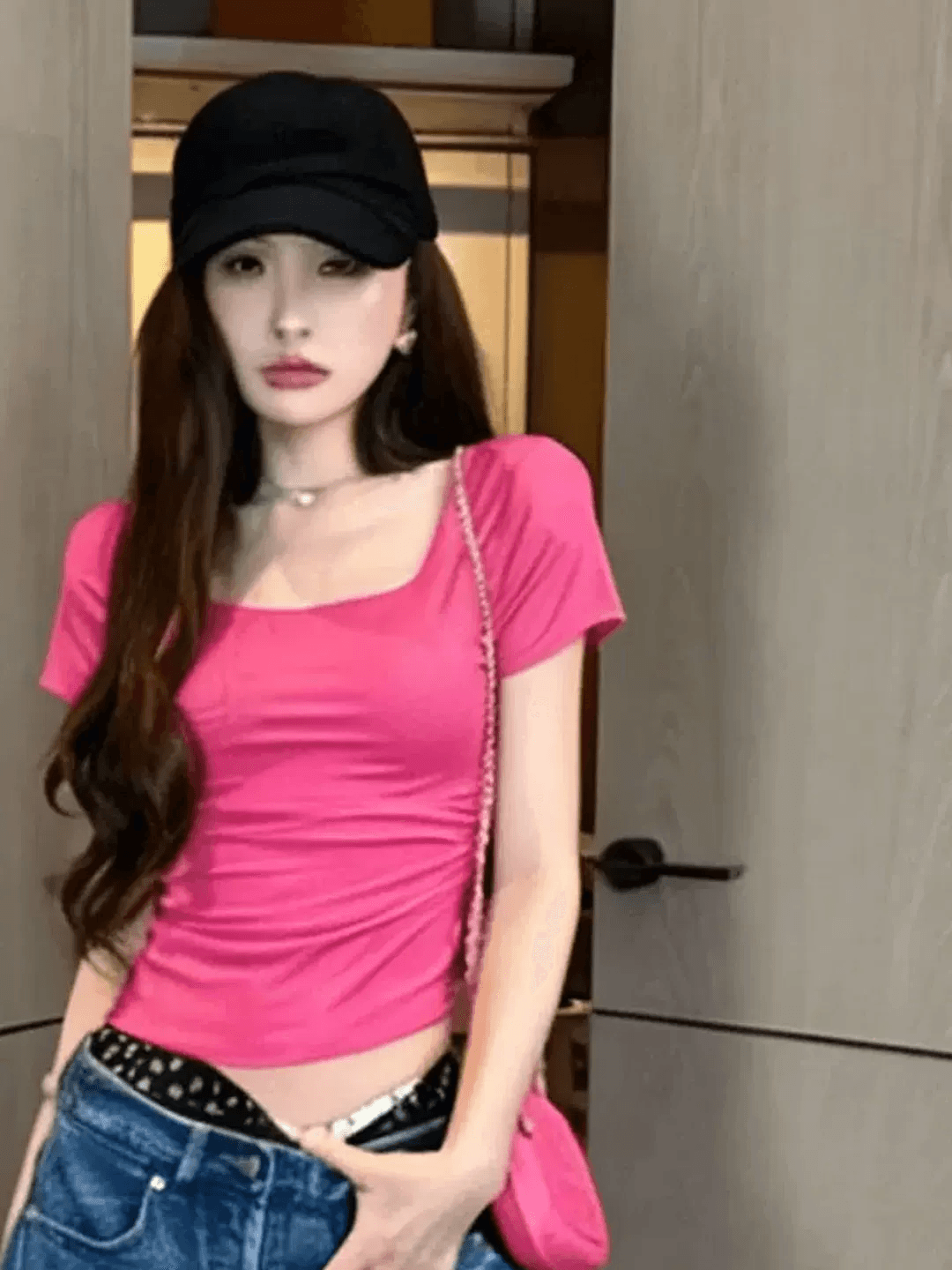 익스트림 제인 바람 단색 긍정적 인 어깨 u 칼라 반팔 티셔츠 여성 여름 새로운 디자인 센스 다용도 단색 기초 섹션 짧은 맨위