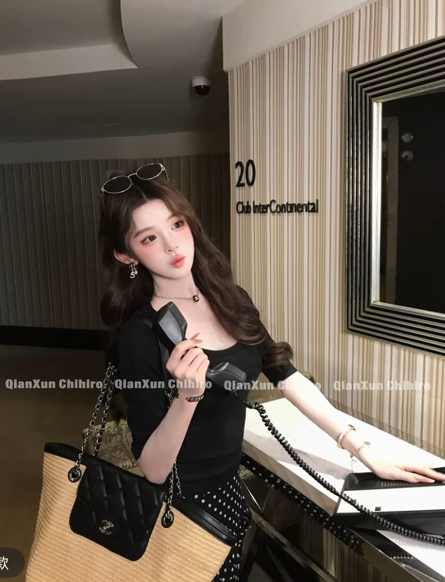 검정색 맨위 도트 무늬 치마 이미지 3