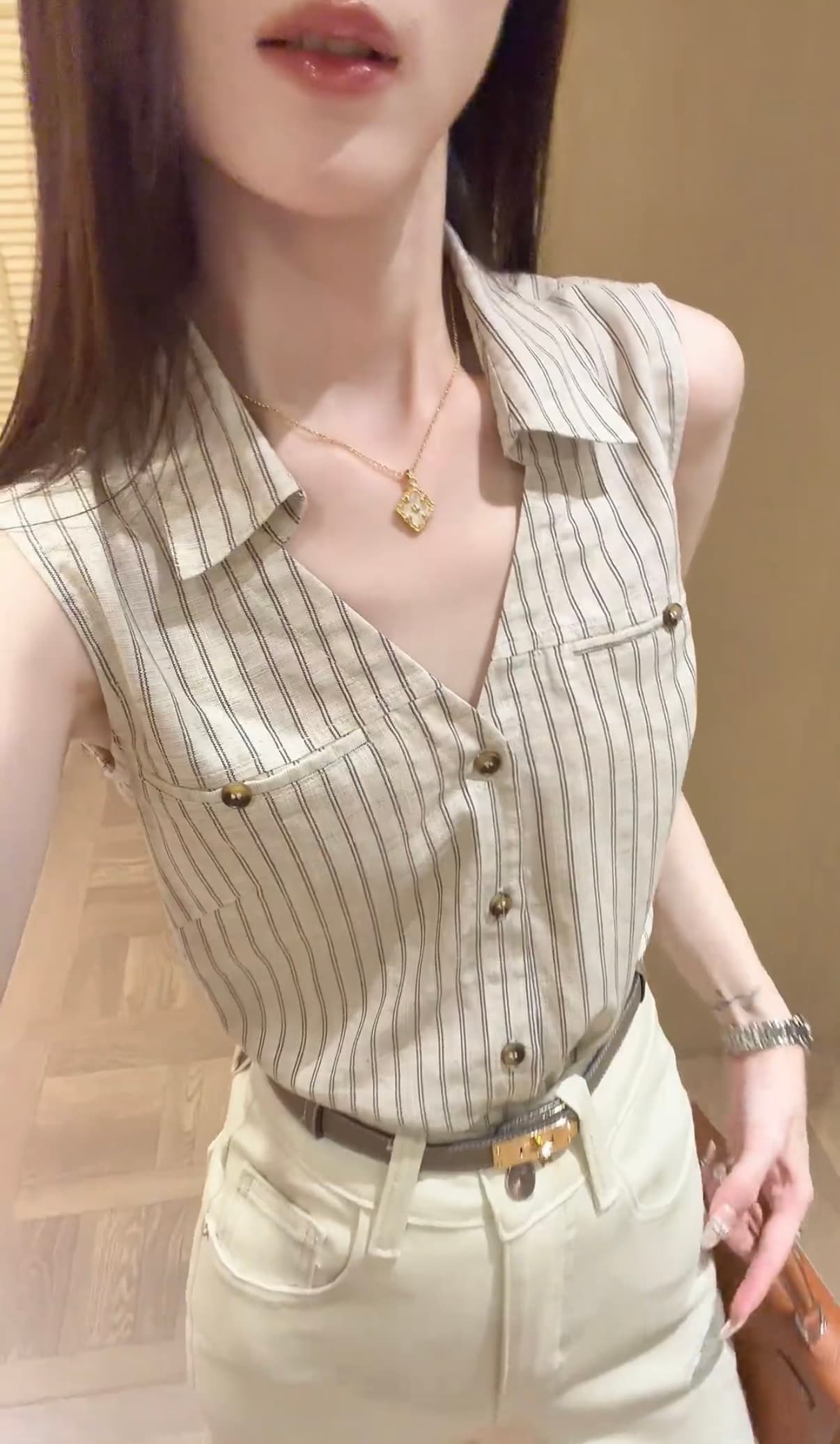 오래된 돈 바람 레트로 스트라이프 민소매 POLO 칼라 여성 셔츠 새로운 디자인 센스 슬림해 보이는 다용도 맨위 청바지 이미지 2